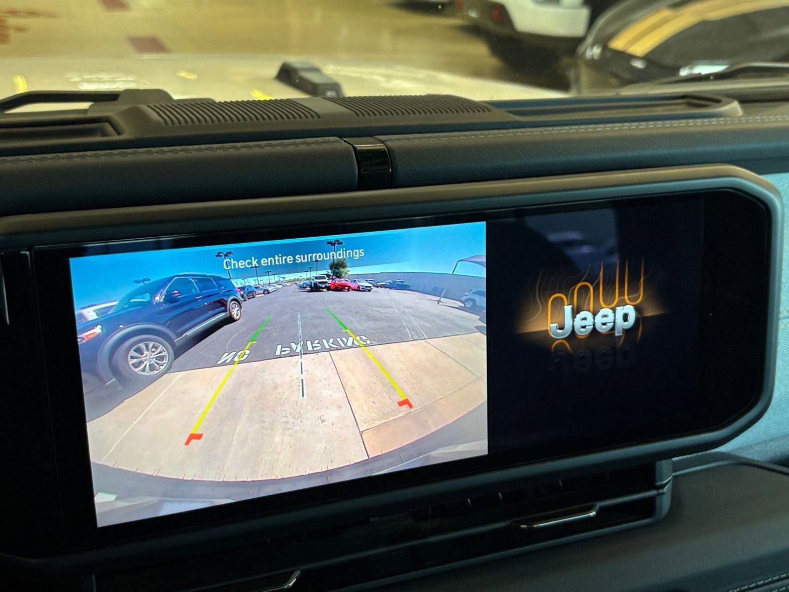 Thumbnail: 2025 Jeep Wrangler - 17