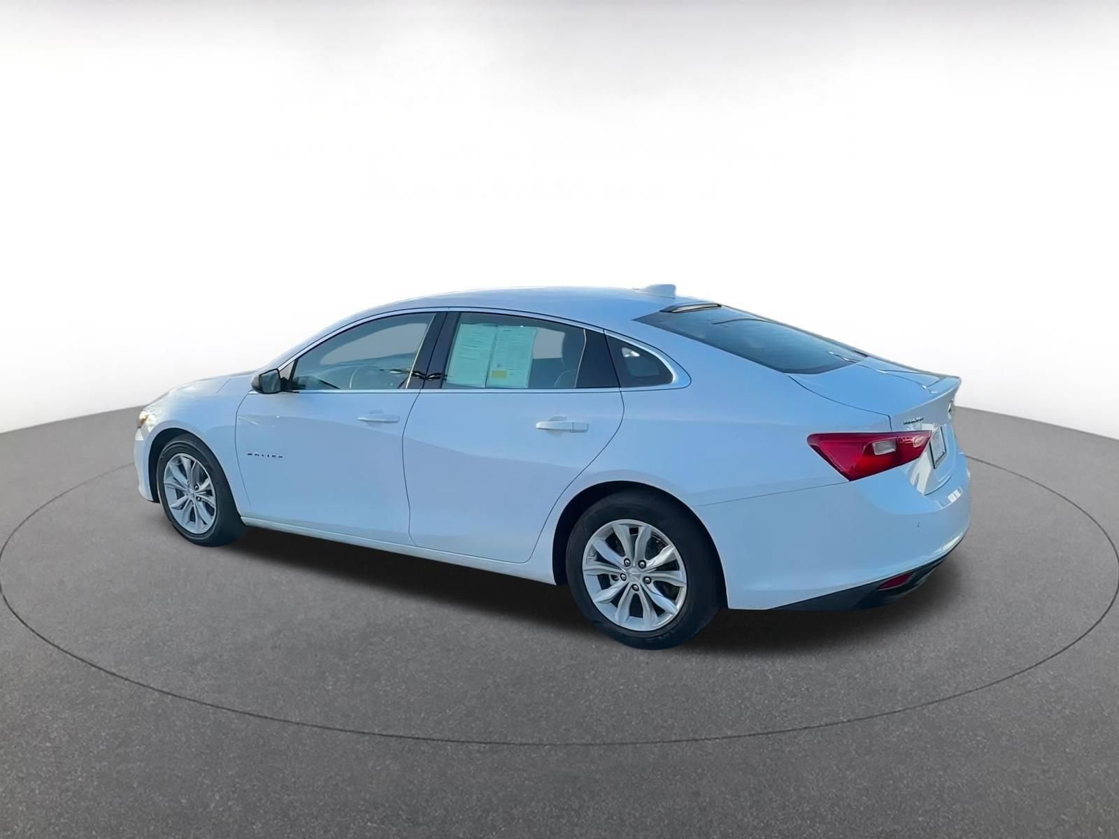 2024 Chevrolet Malibu LT 10