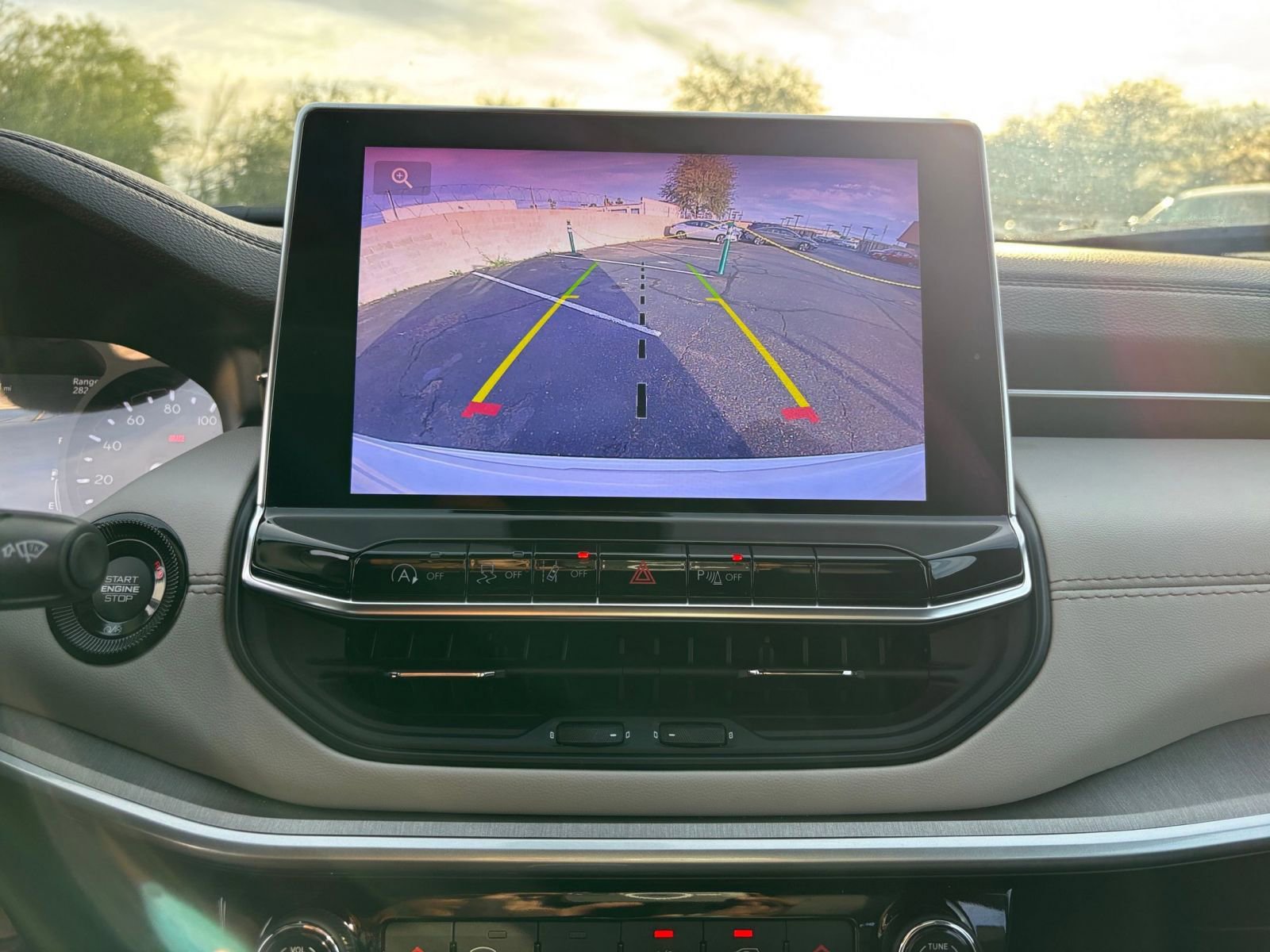 Thumbnail: 2025 Jeep Compass - 17