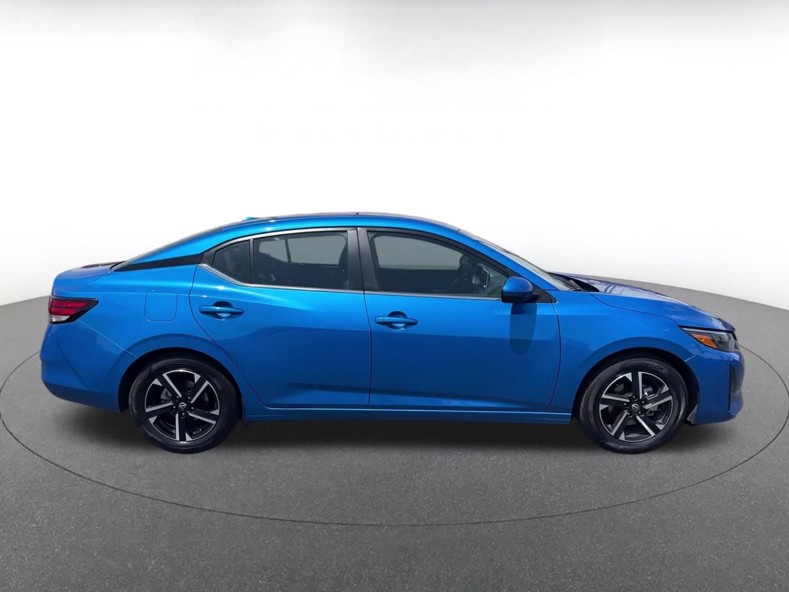 Thumbnail: 2025 Nissan Sentra - 13