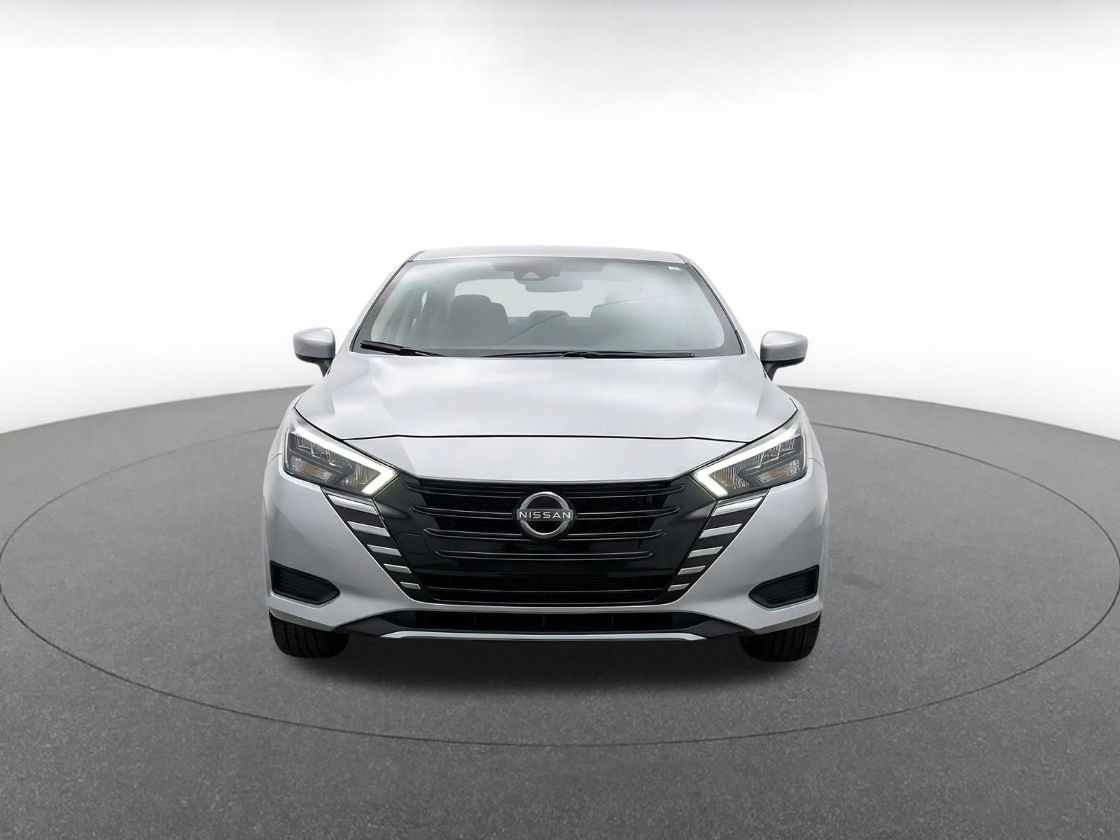 Thumbnail: 2025 Nissan Versa - 2