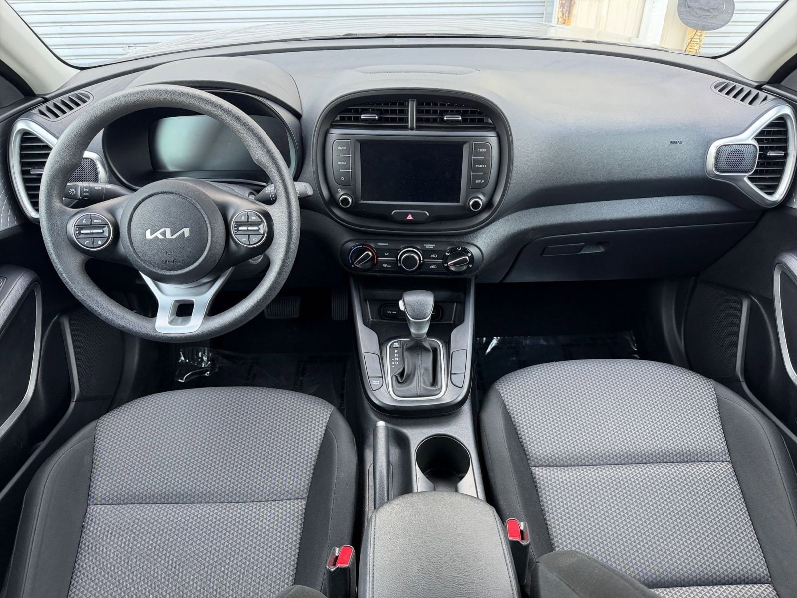 Thumbnail: 2025 Kia Soul - 31