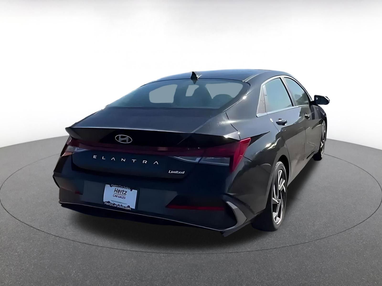 Thumbnail: 2025 Hyundai Elantra - 14