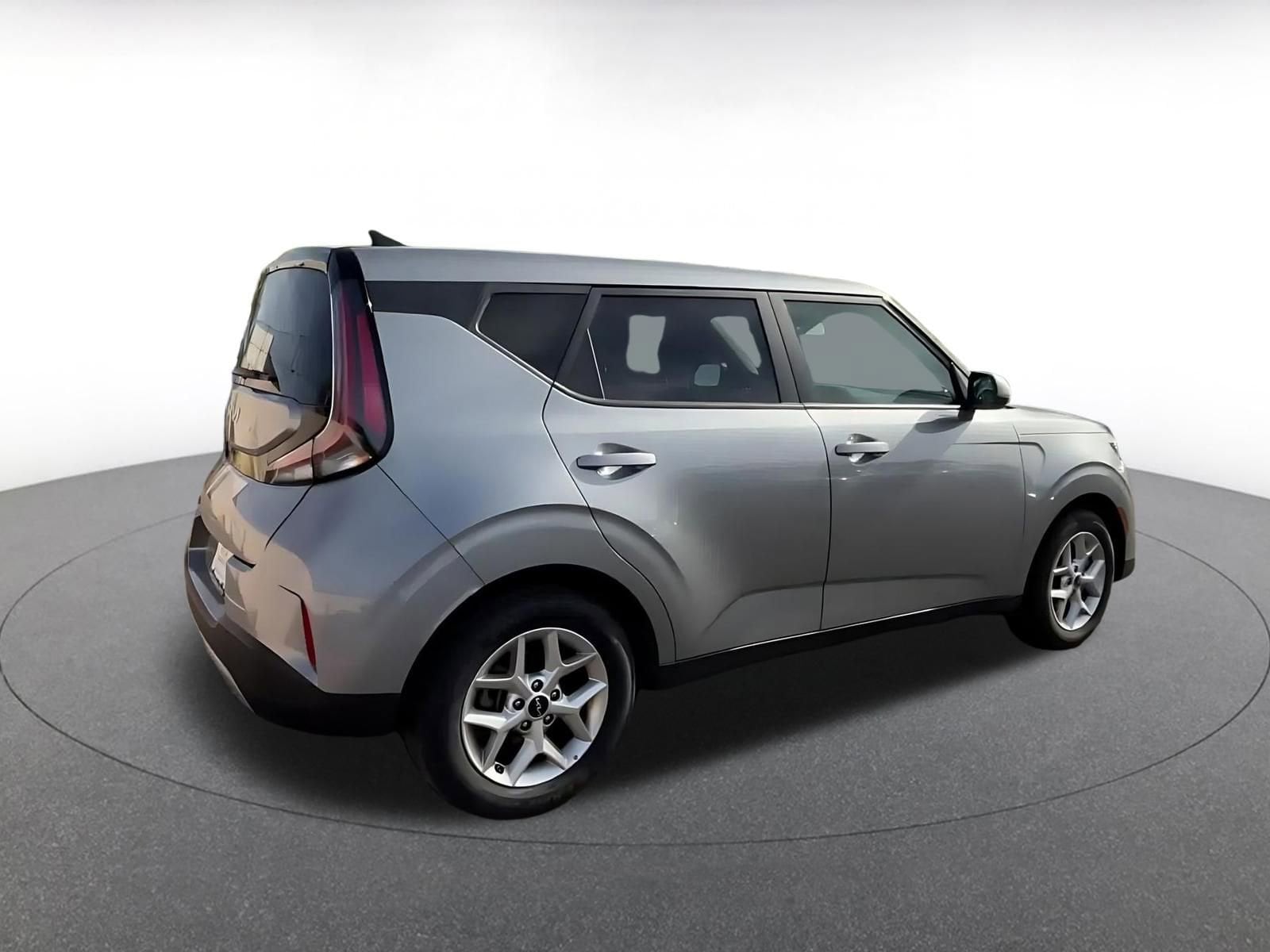 Thumbnail: 2025 Kia Soul - 15