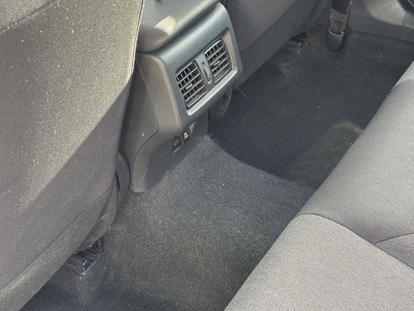 Thumbnail: 2025 Toyota Camry - 22