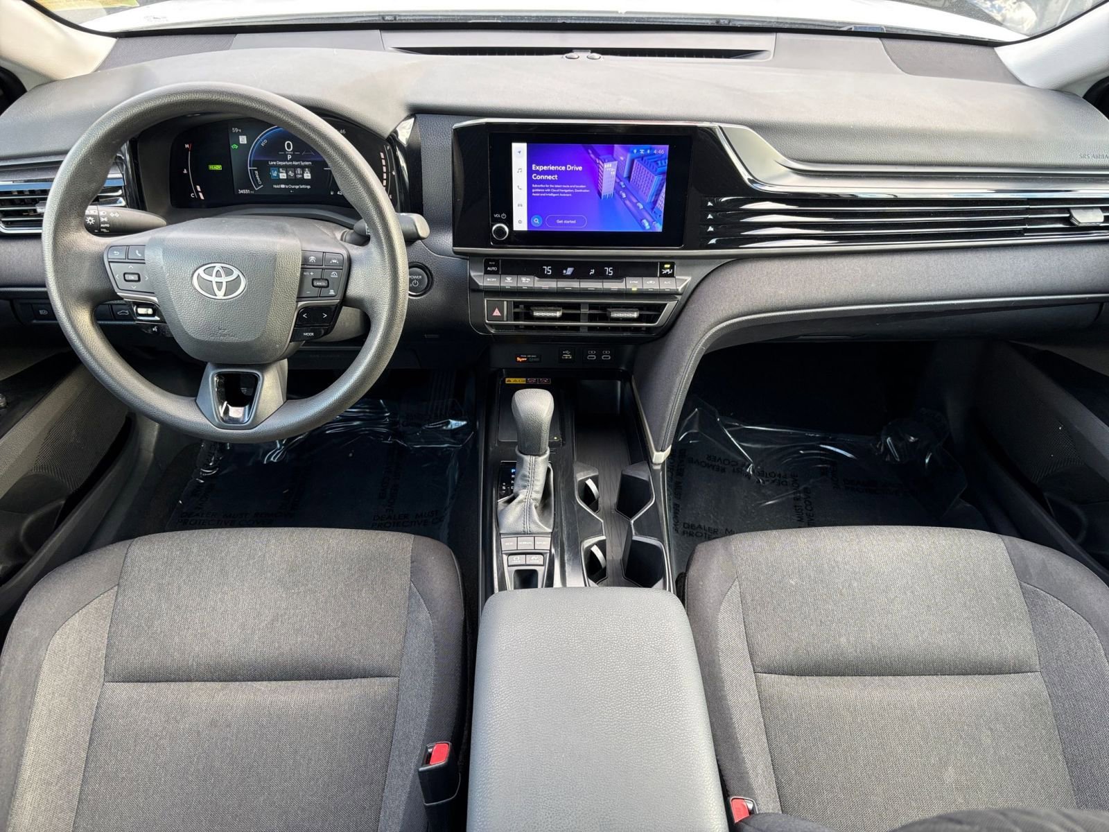 Thumbnail: 2025 Toyota Camry - 32