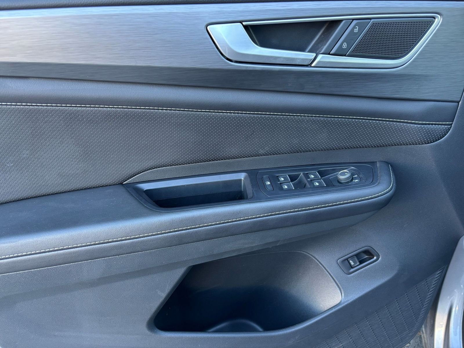 Thumbnail: 2025 Volkswagen Atlas - 18