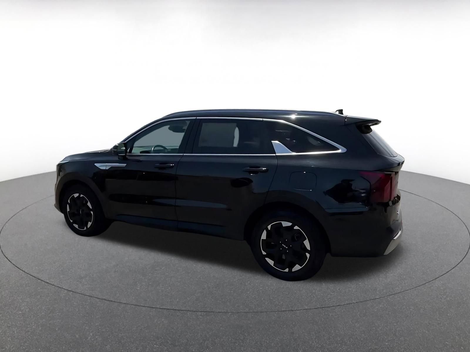 Thumbnail: 2024 Kia Sorento - 10