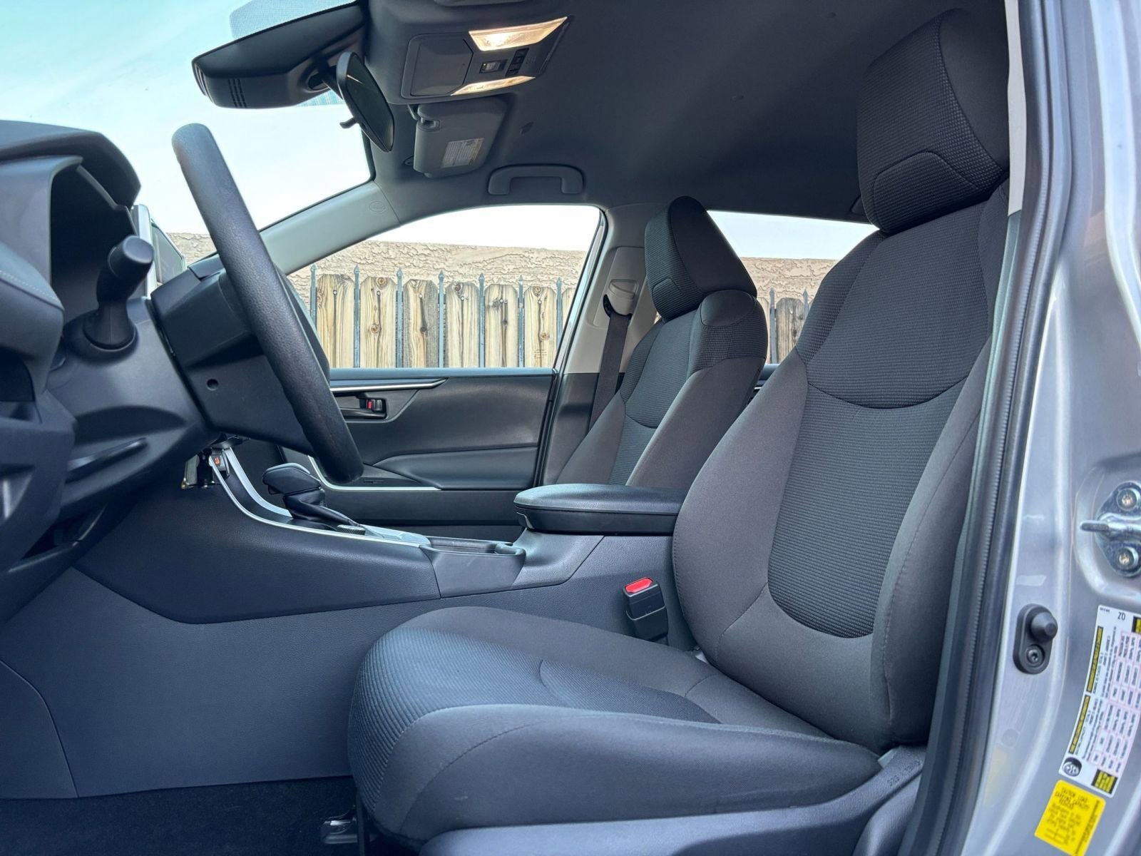 Thumbnail: 2025 Toyota RAV4 - 25