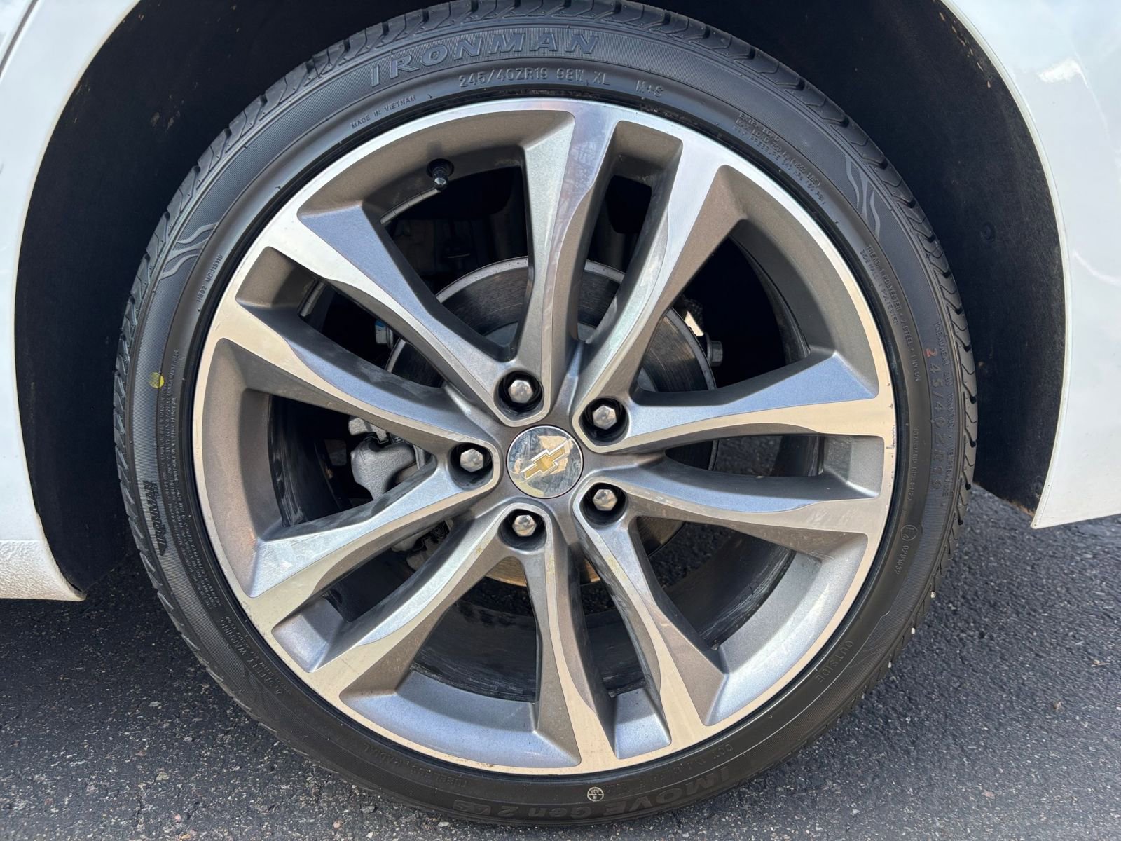 Thumbnail: 2024 Chevrolet Malibu - 30