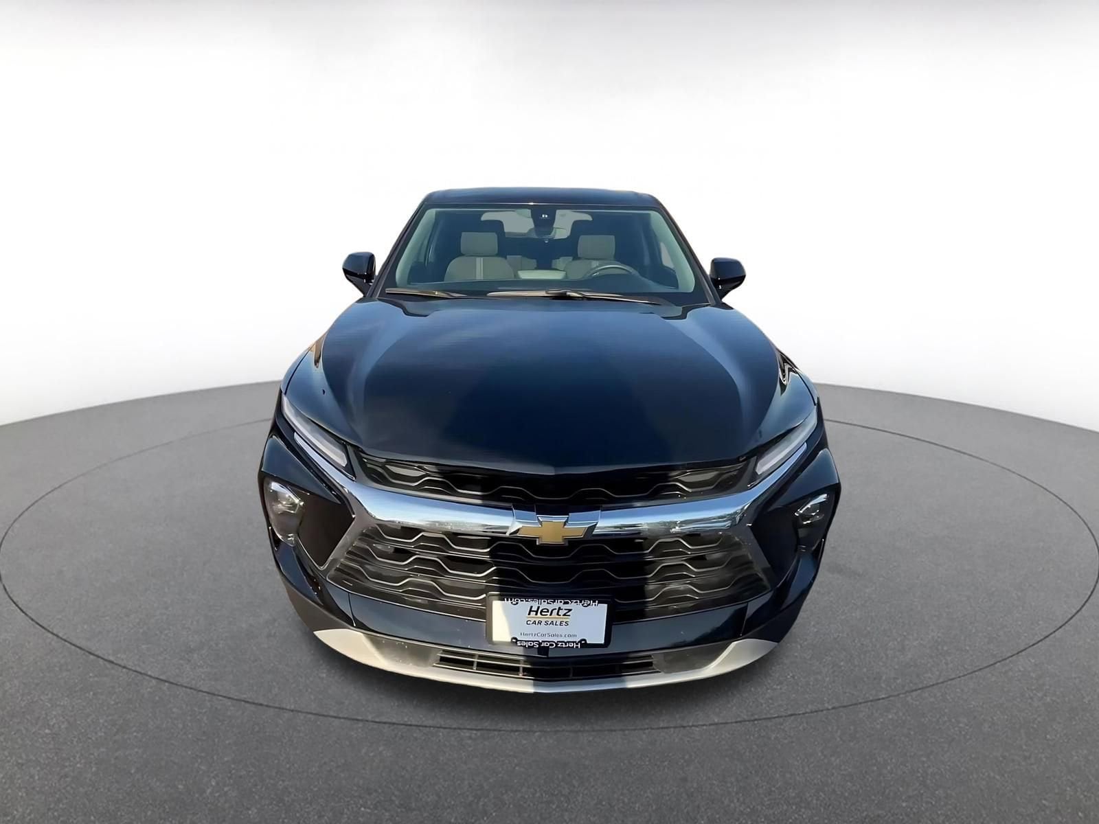 Thumbnail: 2025 Chevrolet Blazer - 4