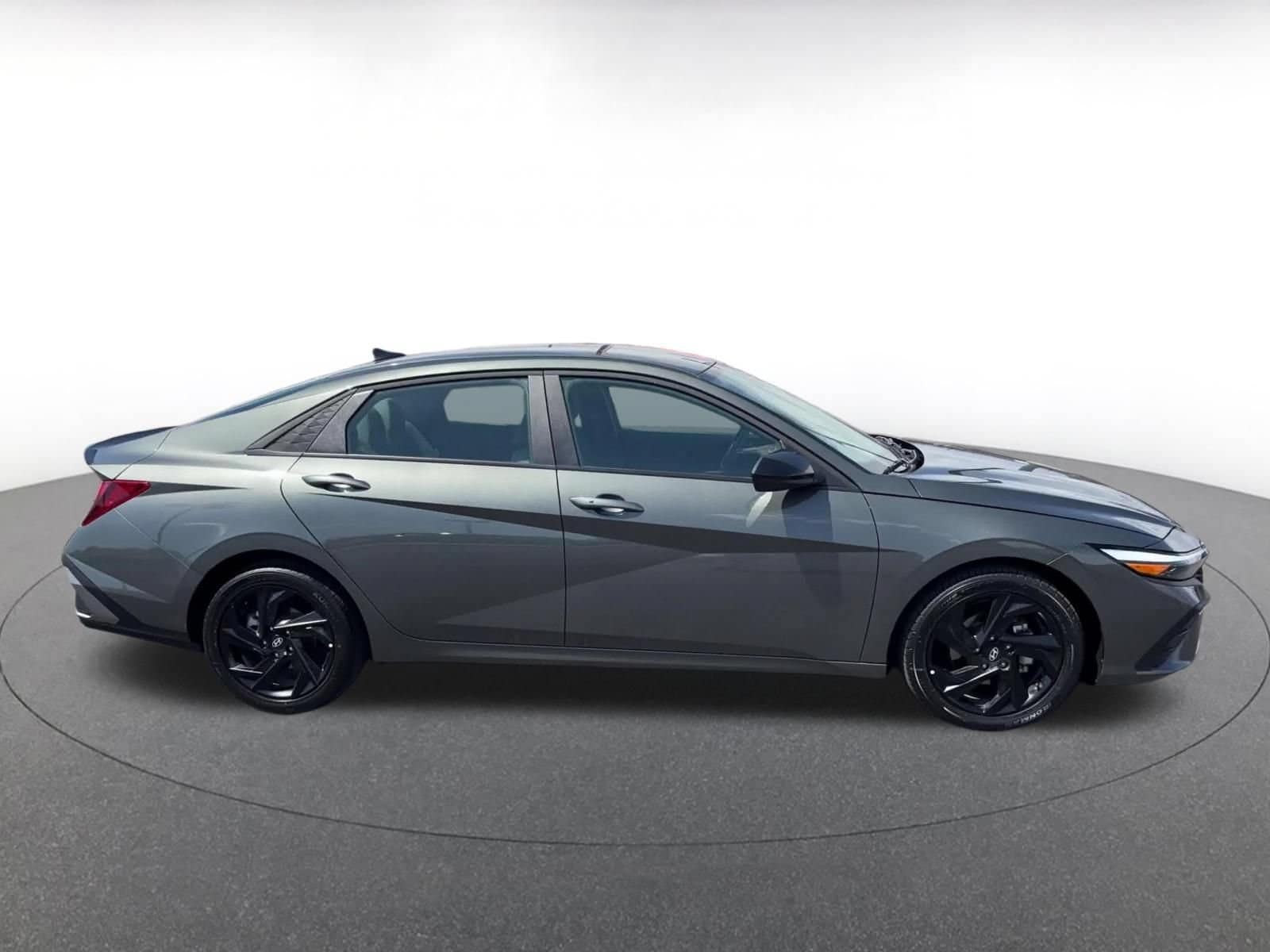 Thumbnail: 2026 Hyundai Elantra - 15