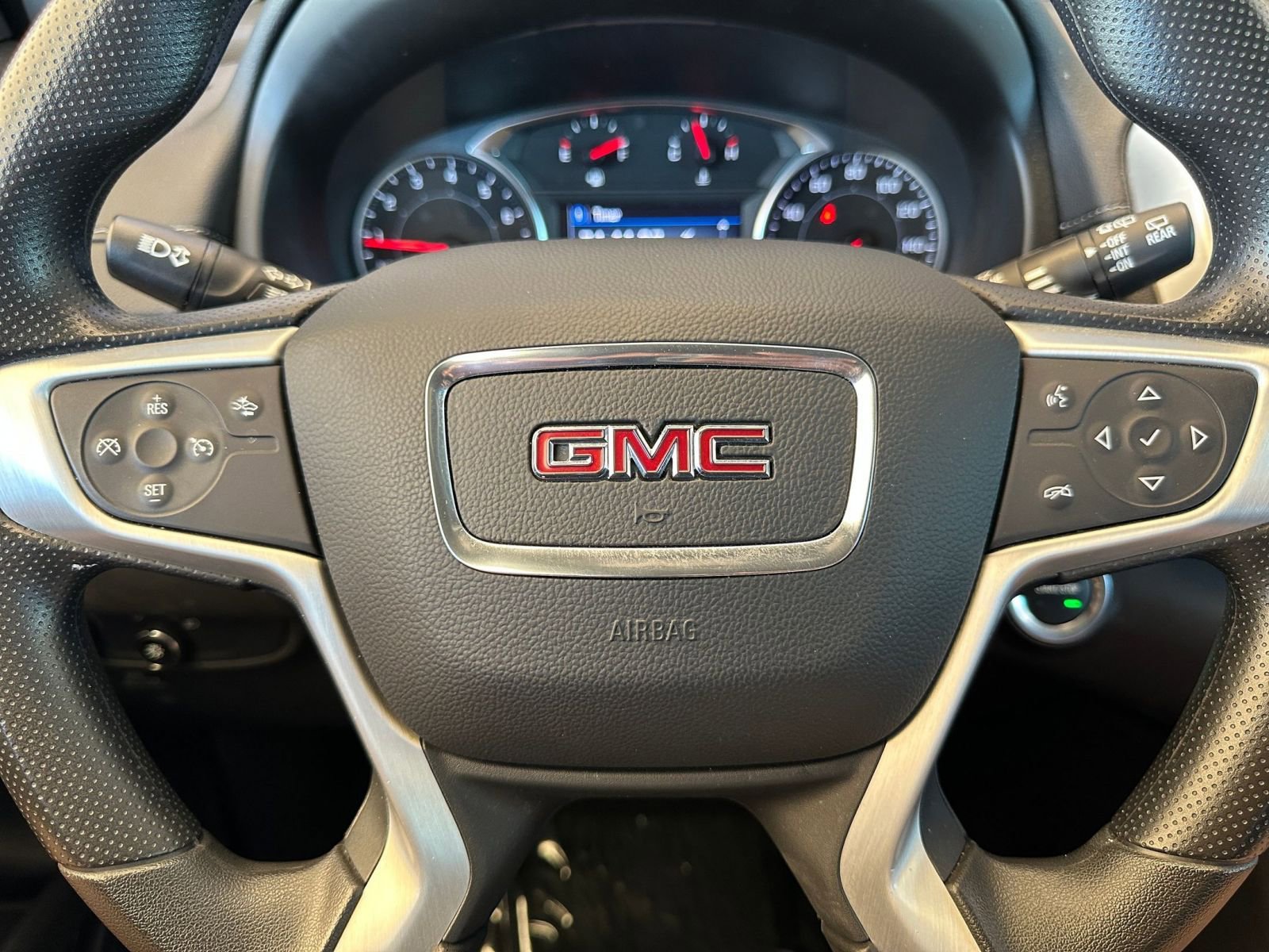 Thumbnail: 2024 GMC Terrain - 27