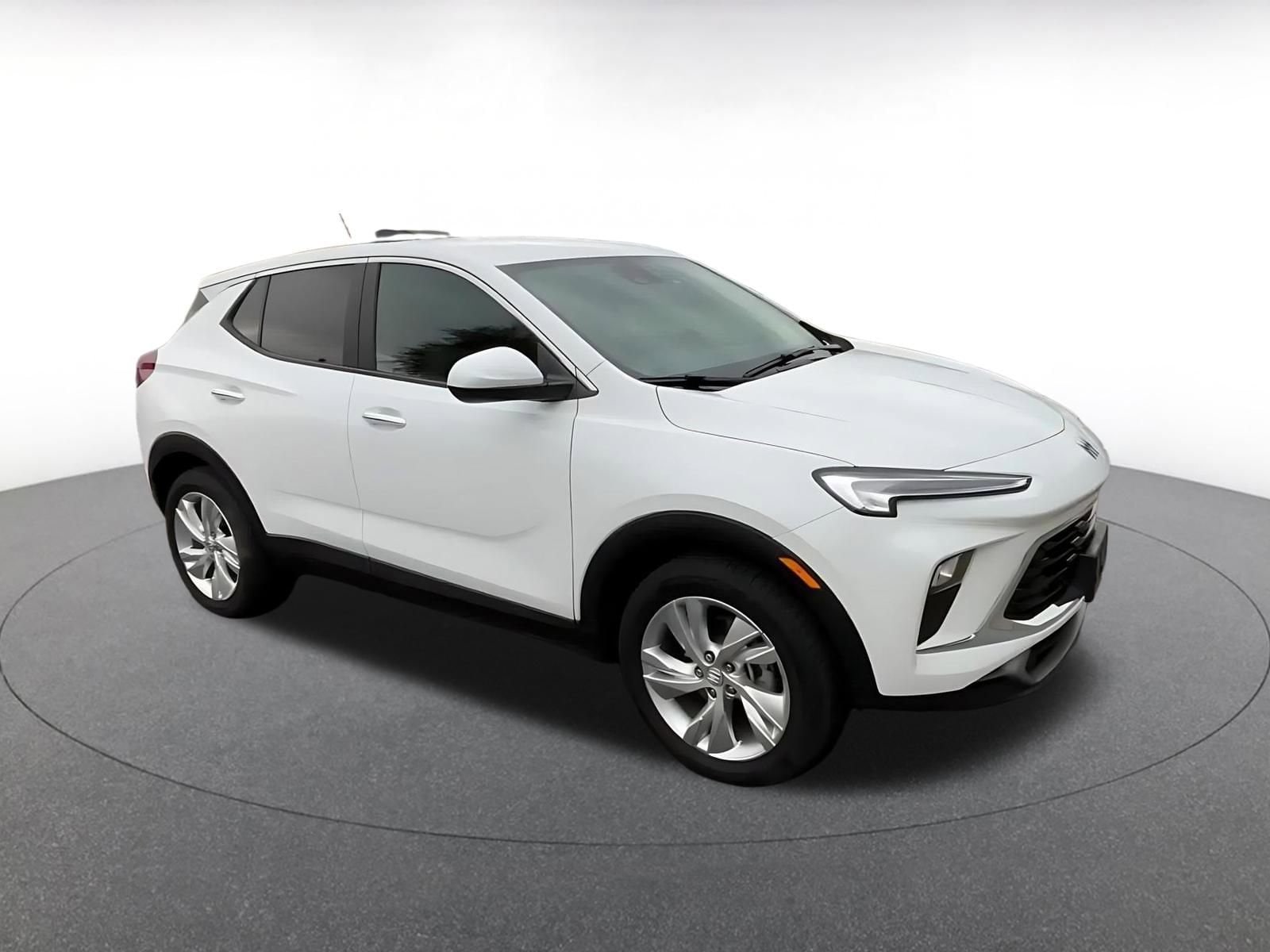 Thumbnail: 2025 Buick Encore GX - 2