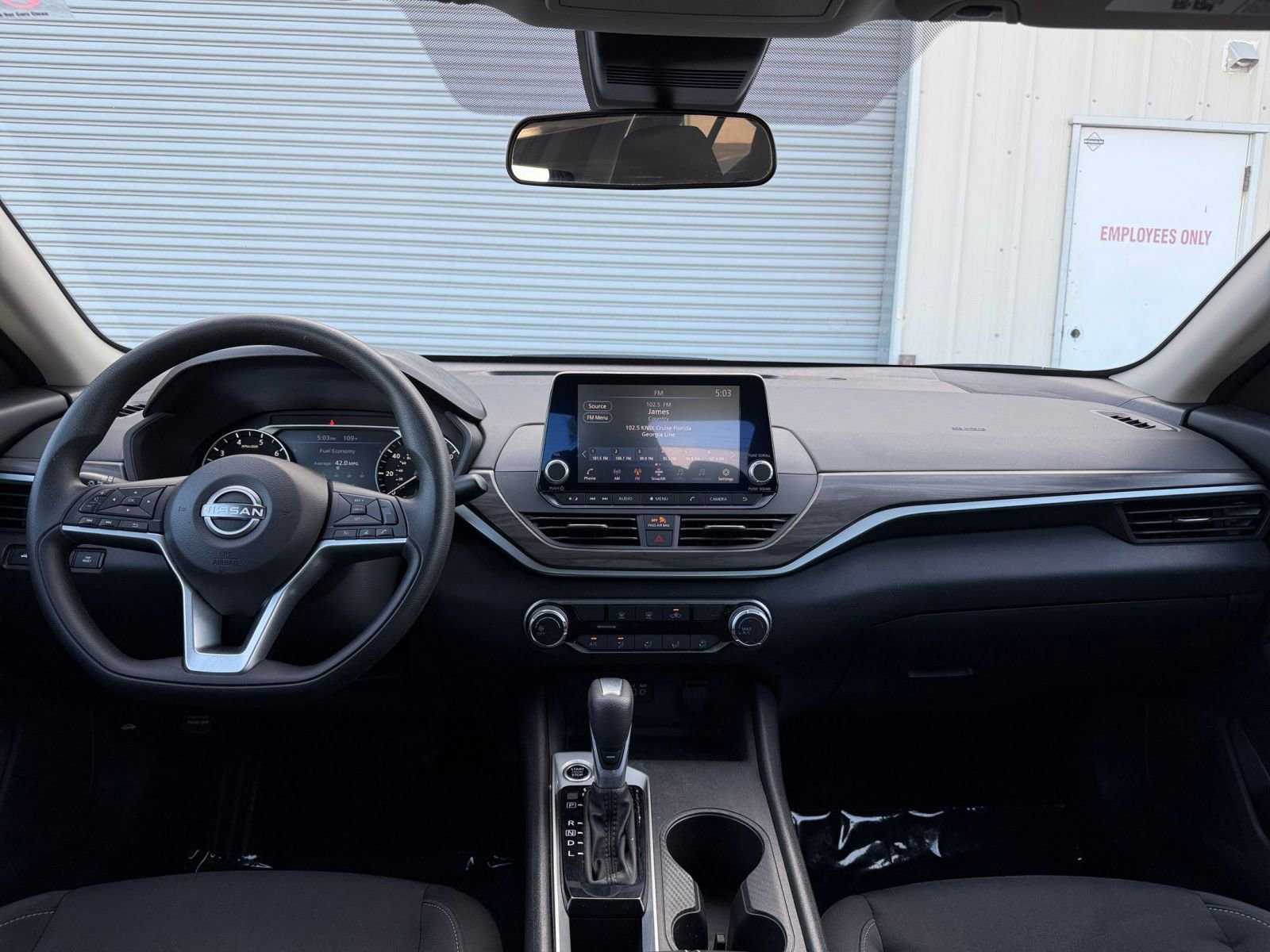 Thumbnail: 2025 Nissan Altima - 33