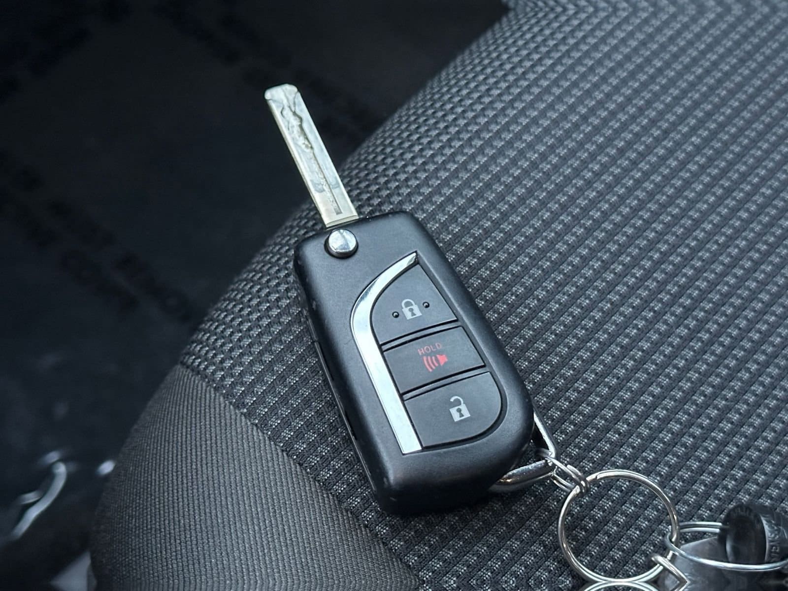 Thumbnail: 2025 Toyota RAV4 - 22