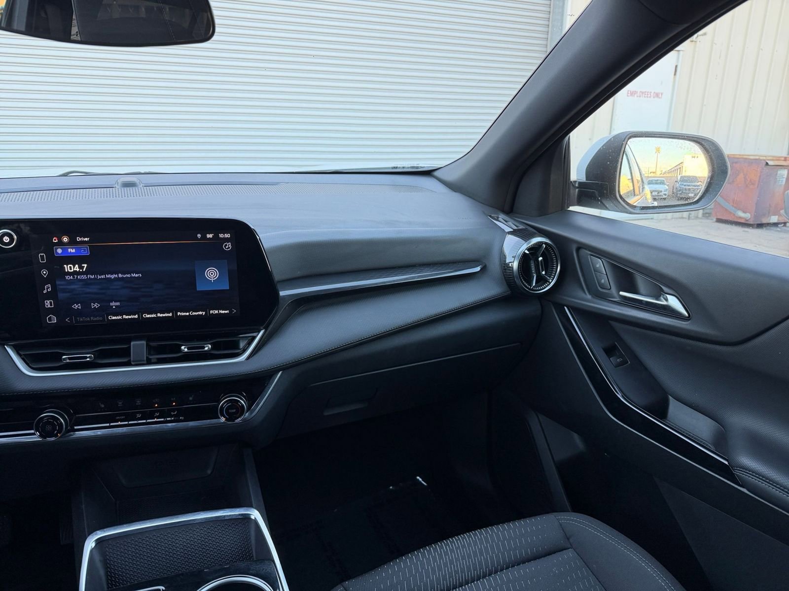 Thumbnail: 2025 Chevrolet Equinox - 35