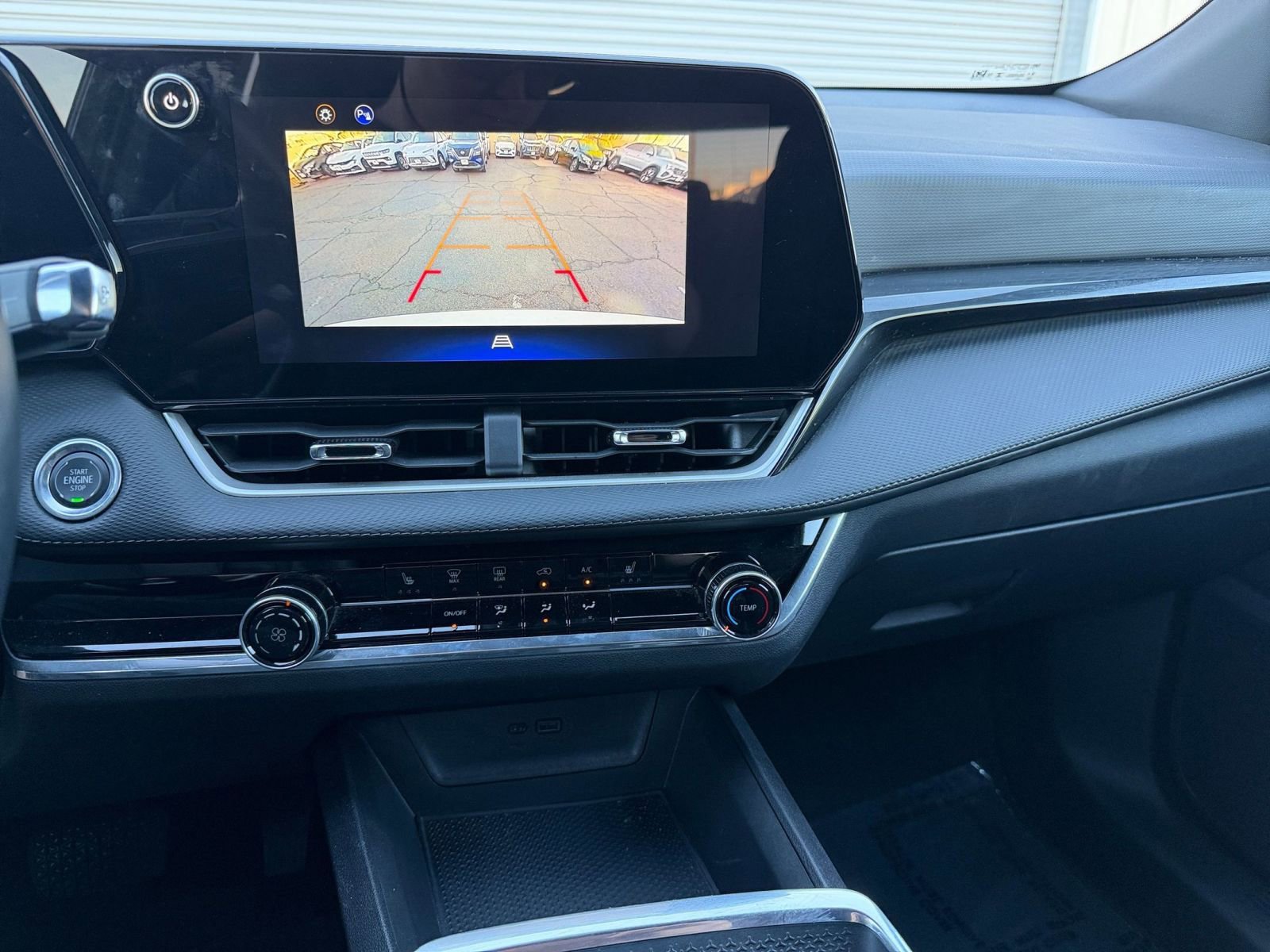 Thumbnail: 2025 Chevrolet Equinox - 17