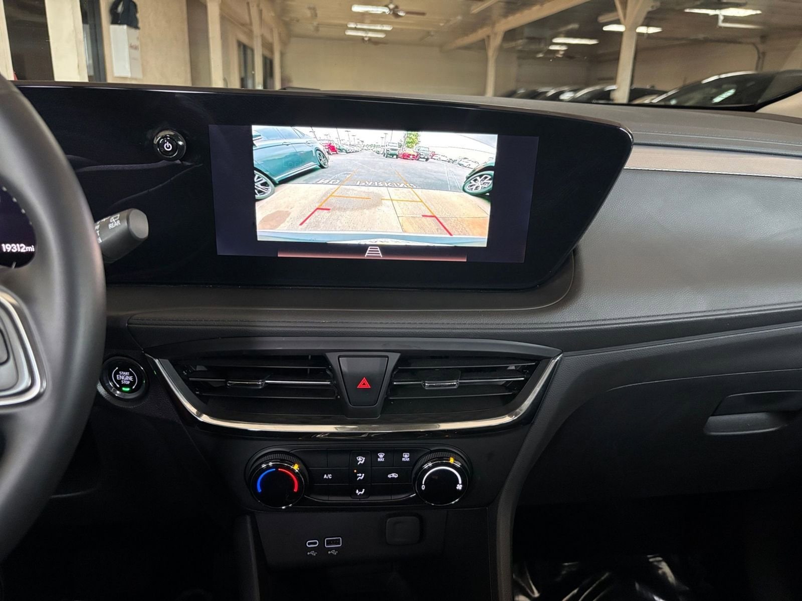 Thumbnail: 2025 Buick Encore GX - 18