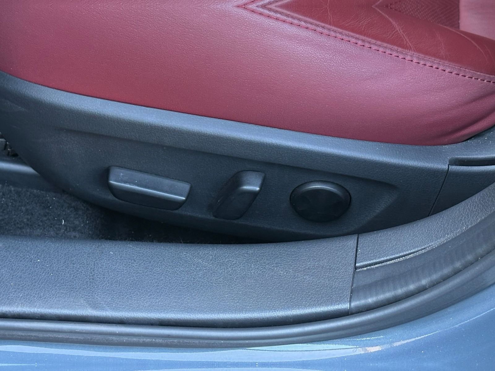 Thumbnail: 2025 Mazda Mazda3 - 24