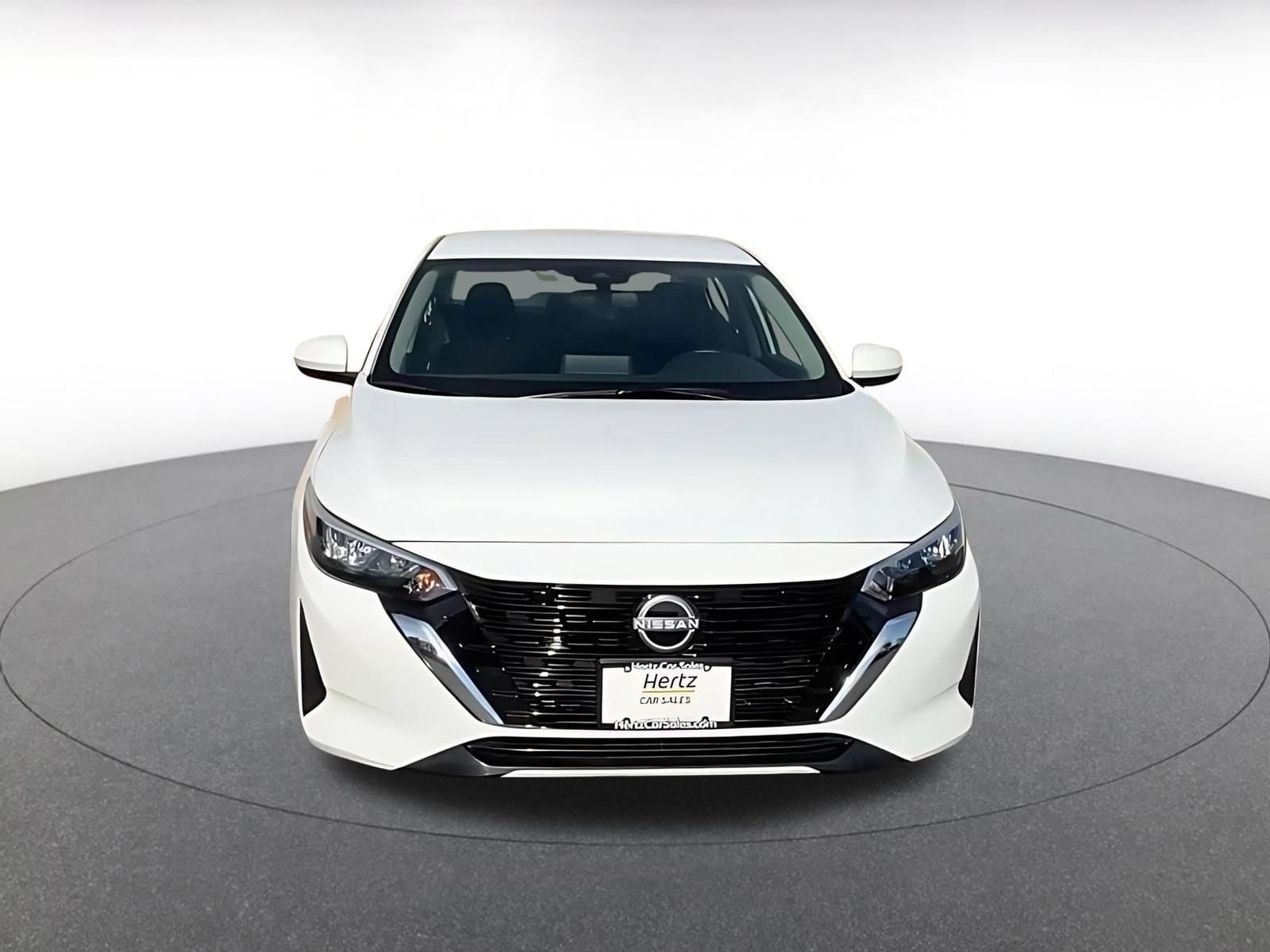 Thumbnail: 2025 Nissan Sentra - 4
