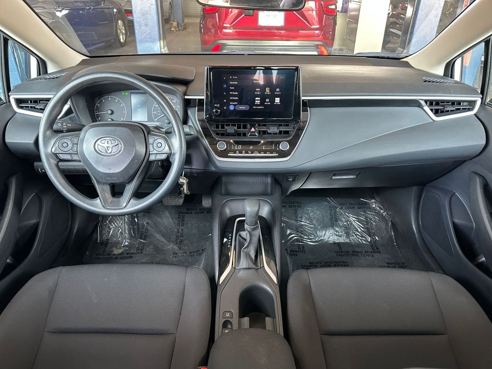 Thumbnail: 2025 Toyota Corolla - 31