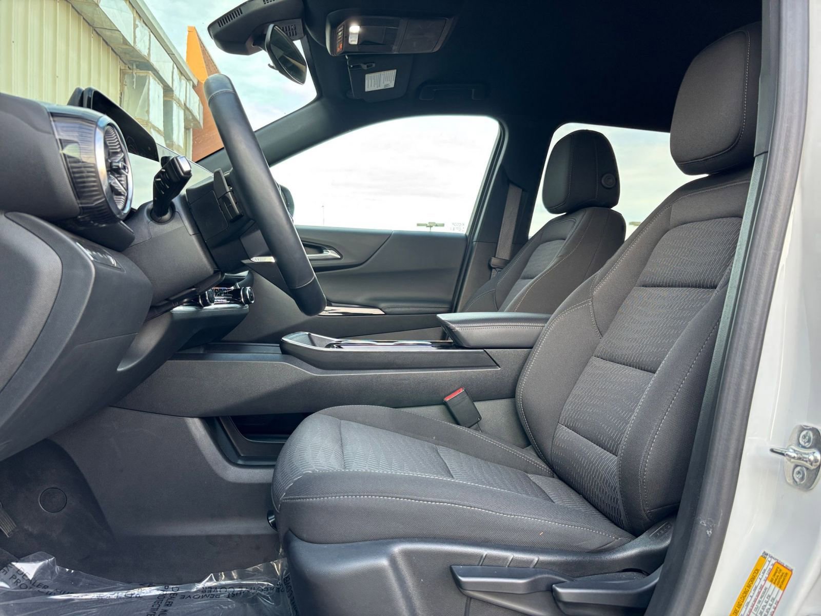 Thumbnail: 2025 Chevrolet Equinox - 27