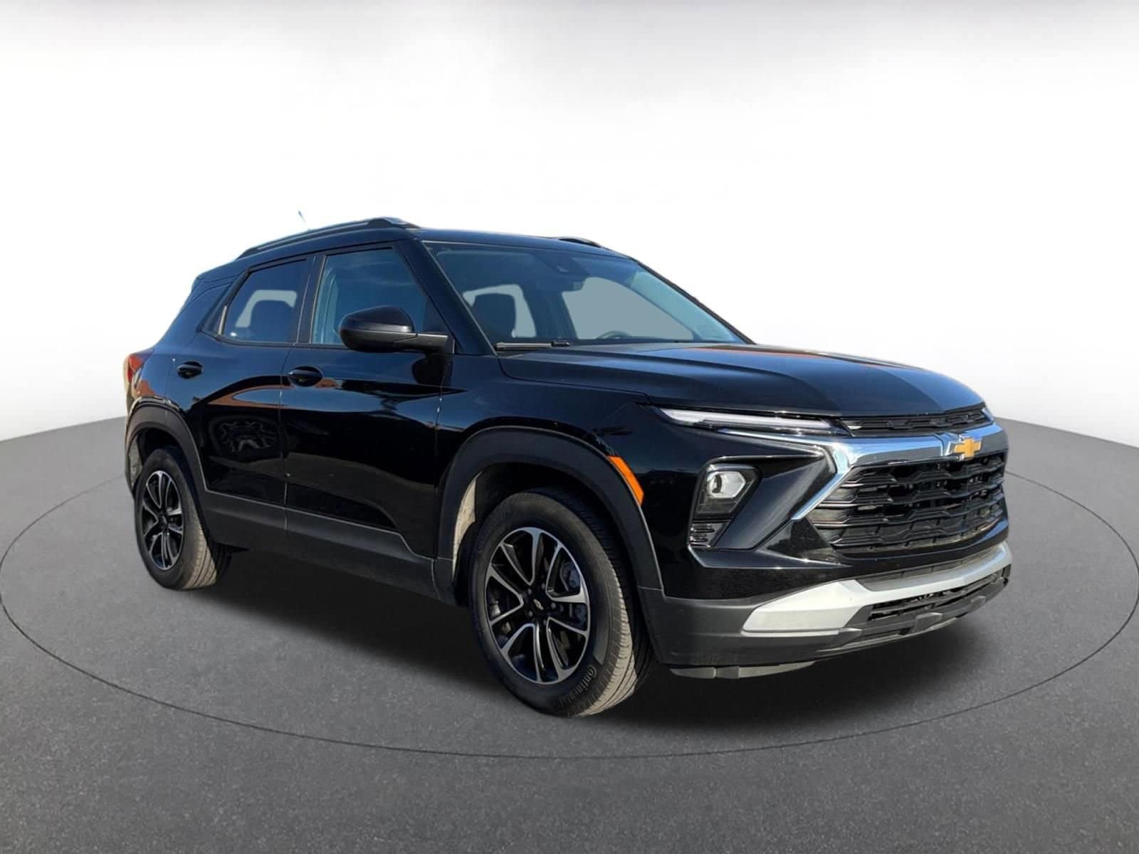 Thumbnail: 2025 Chevrolet TrailBlazer - 1