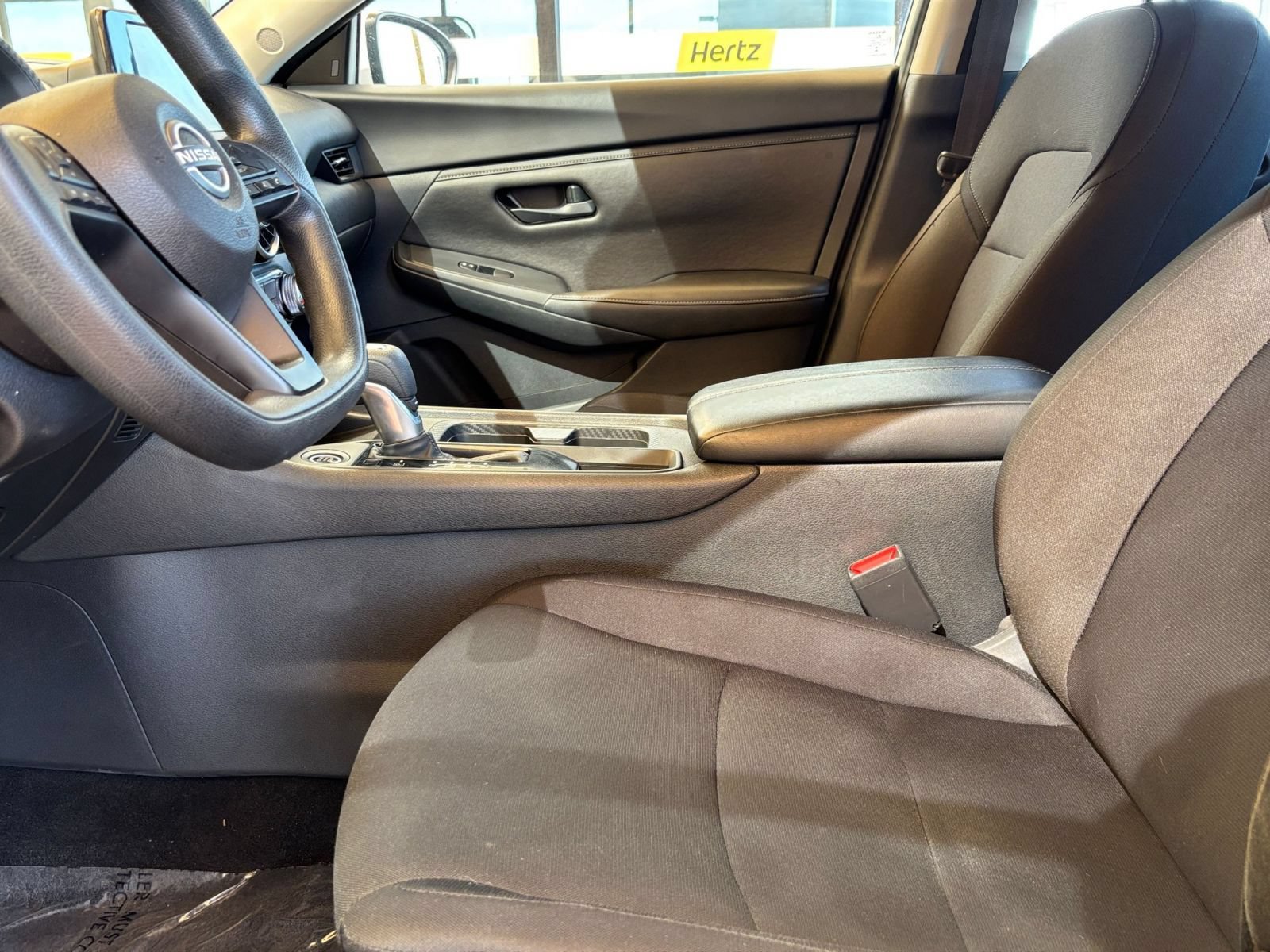 Thumbnail: 2025 Nissan Sentra - 24