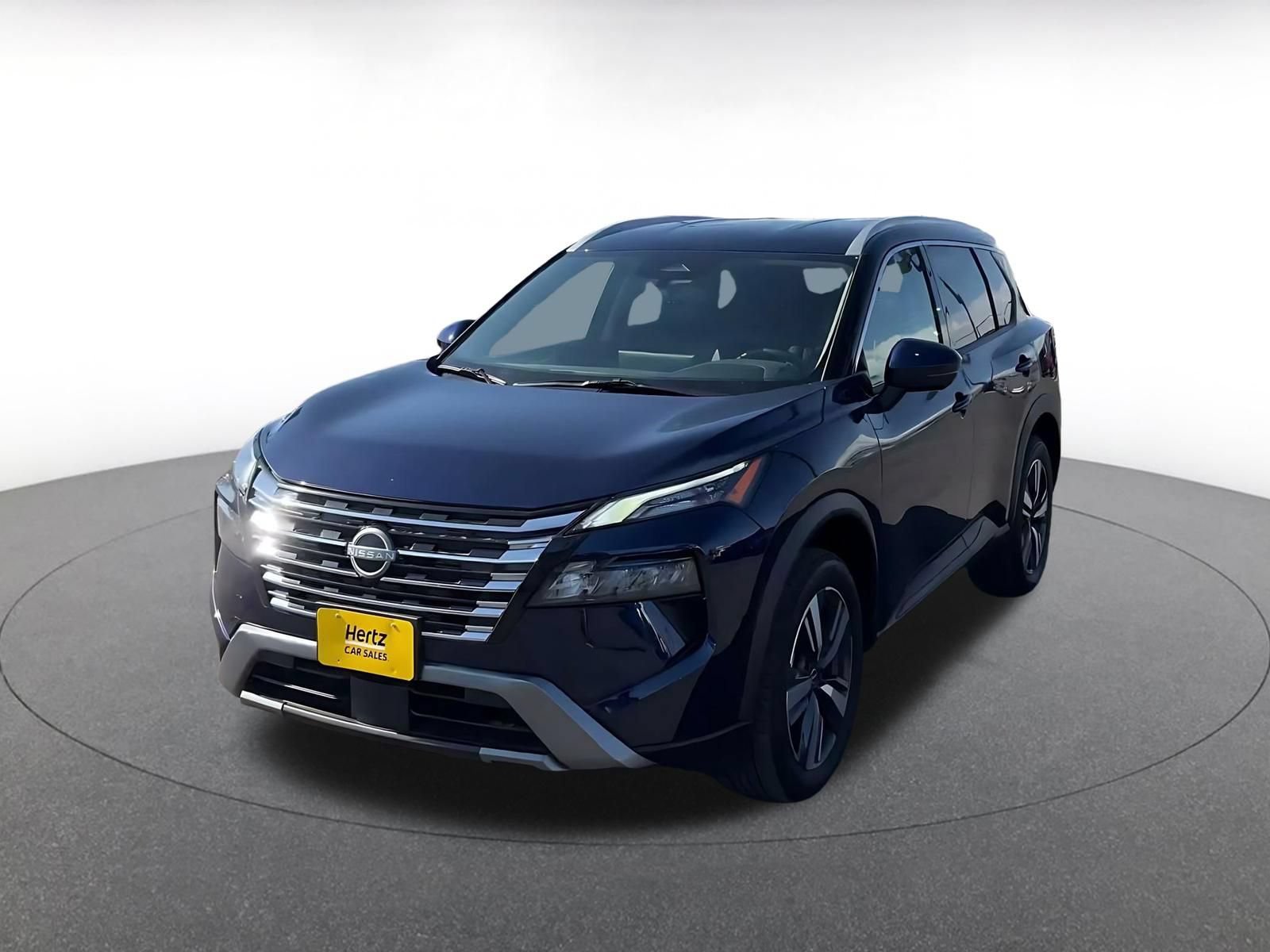 Thumbnail: 2026 Nissan Rogue - 5