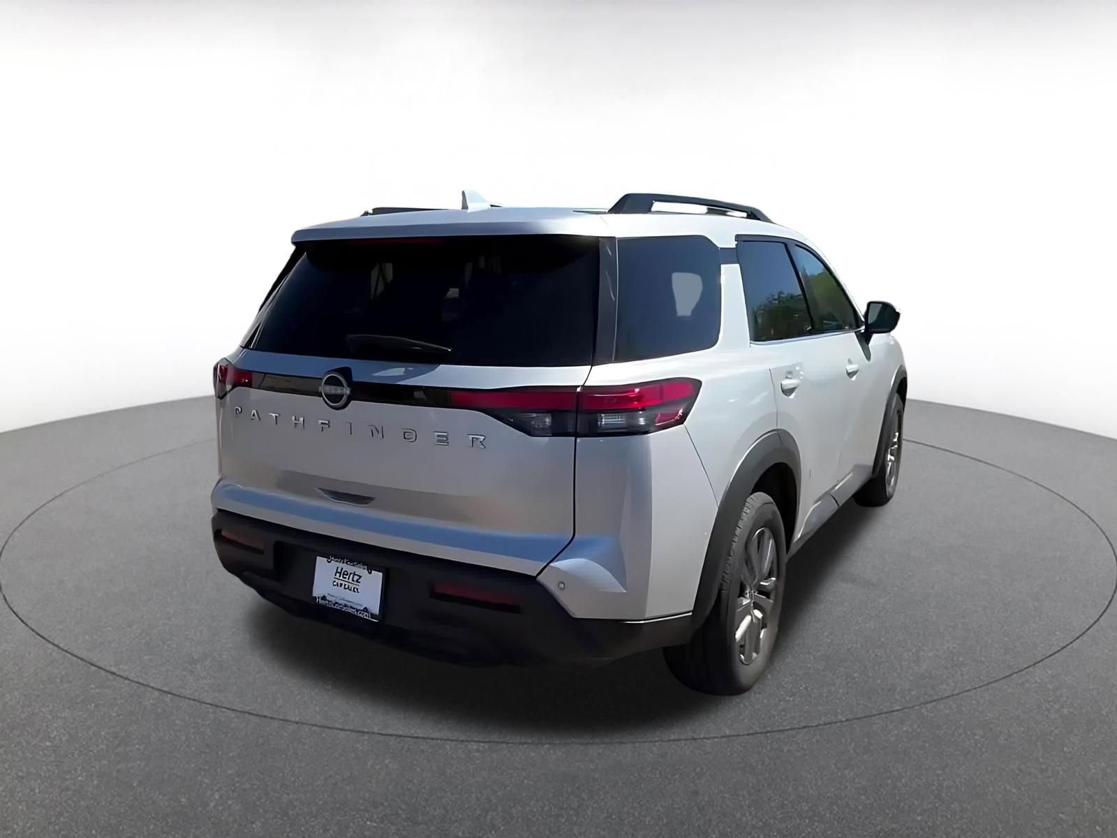 Thumbnail: 2025 Nissan Pathfinder - 14