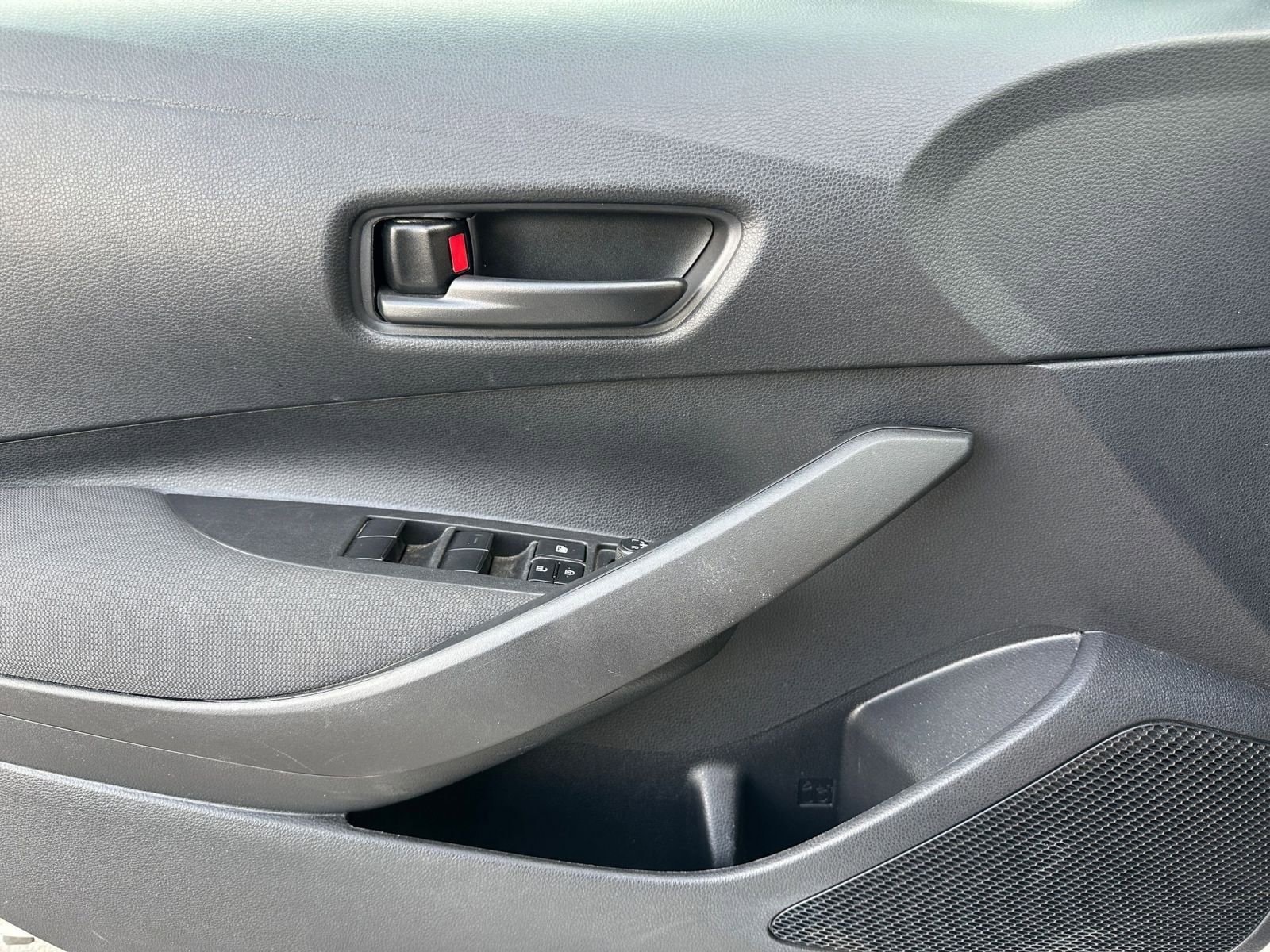 2024 Toyota Corolla LE 20