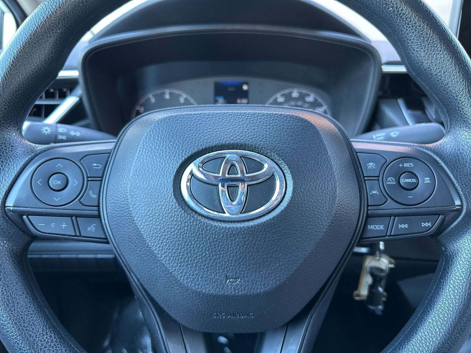 Thumbnail: 2025 Toyota Corolla - 25