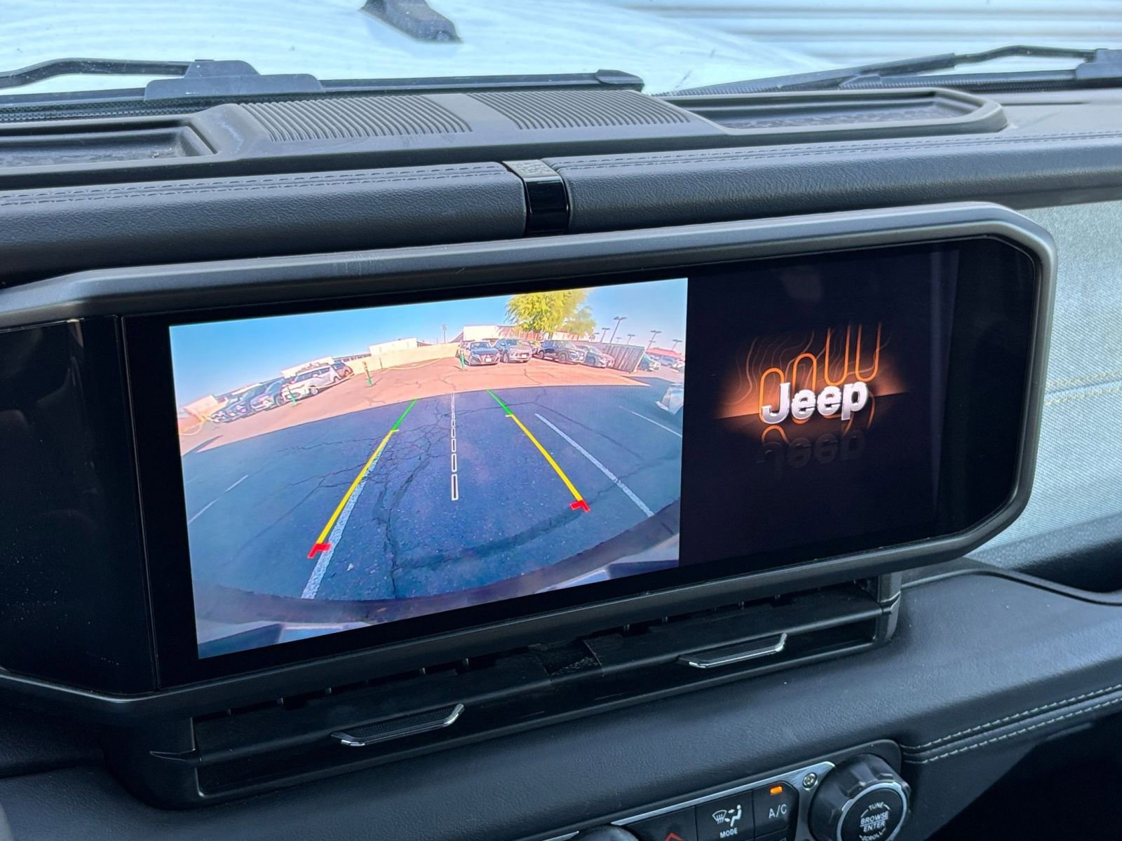 Thumbnail: 2025 Jeep Wrangler - 23