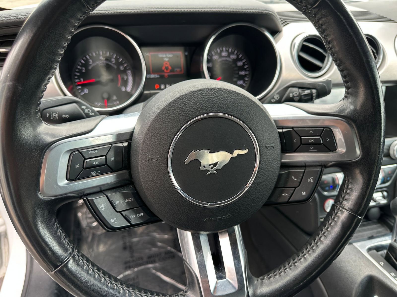 Thumbnail: 2022 Ford Mustang - 27