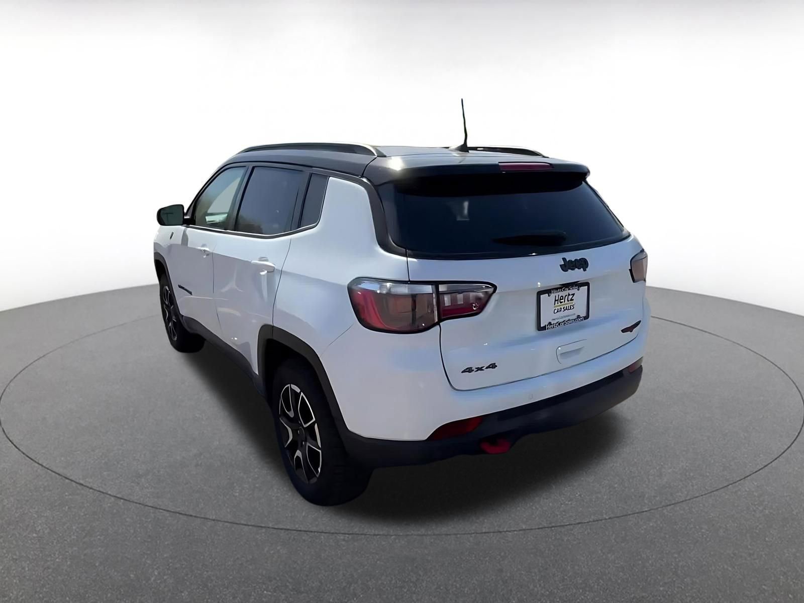 Thumbnail: 2025 Jeep Compass - 11