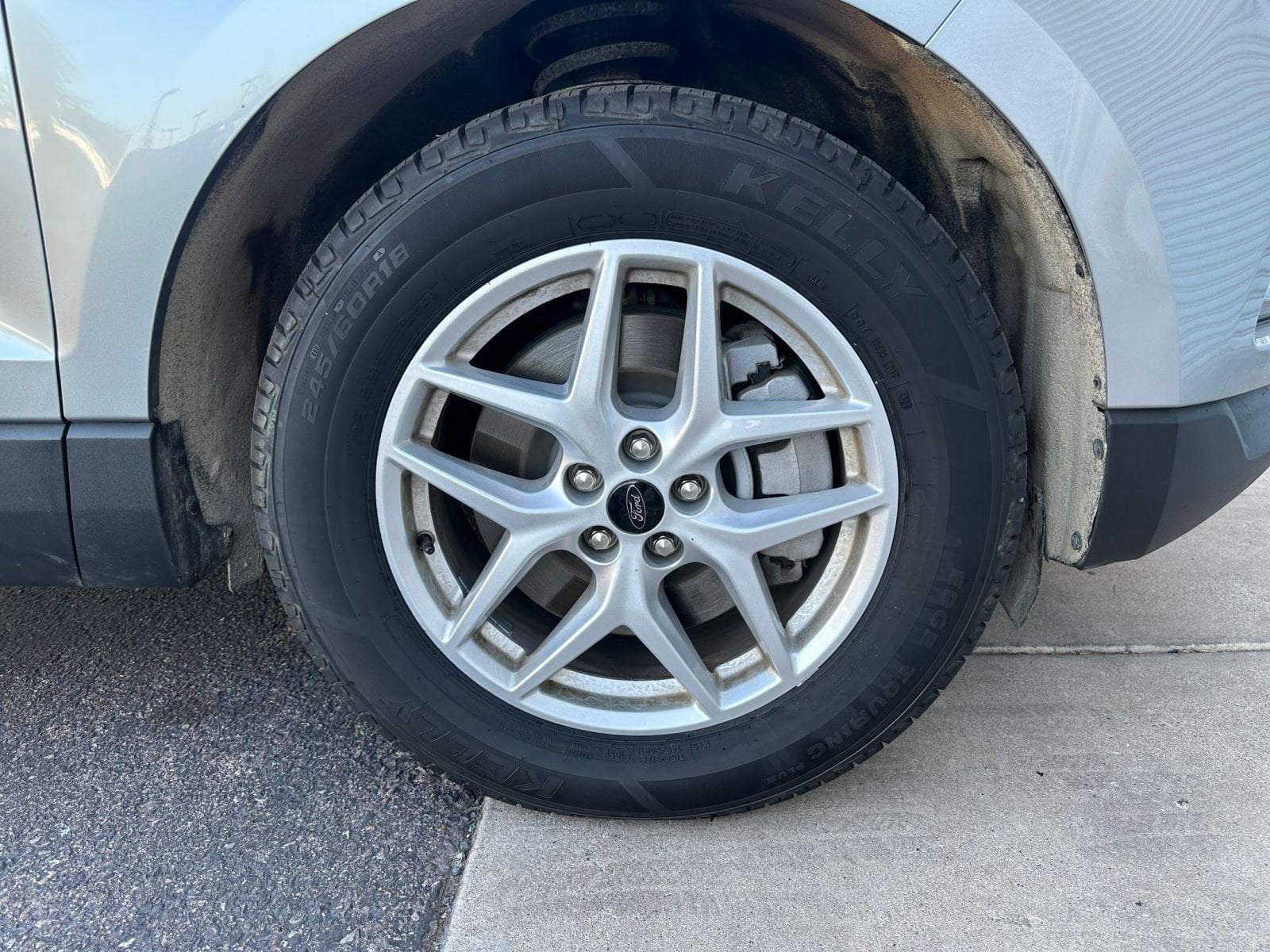 Thumbnail: 2024 Ford Edge - 30