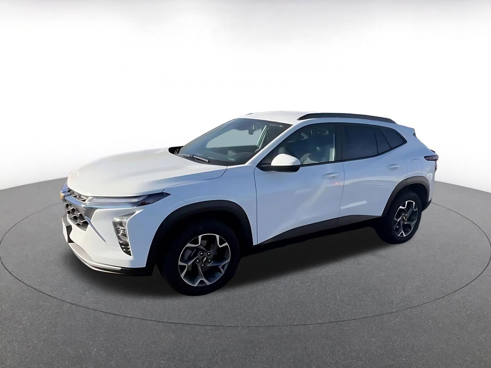 Thumbnail: 2025 Chevrolet Trax - 8