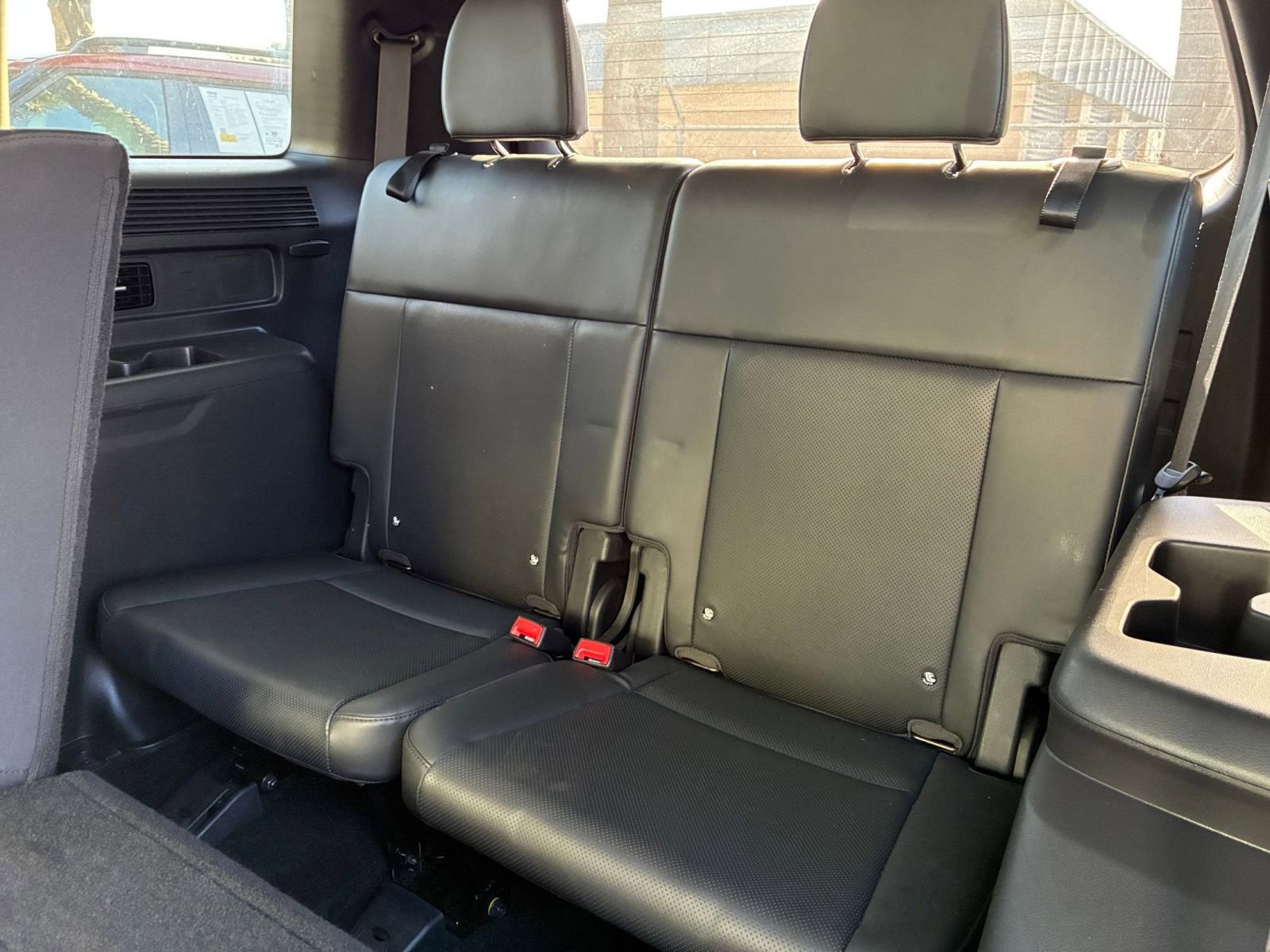 Thumbnail: 2025 Hyundai Santa Fe - 32