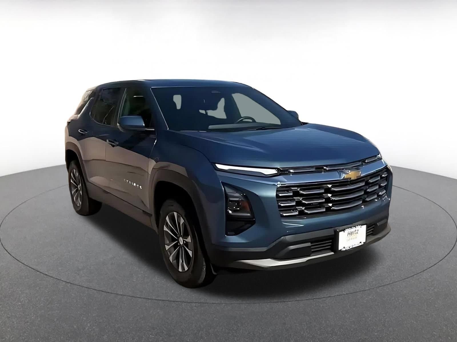 Thumbnail: 2025 Chevrolet Equinox - 3
