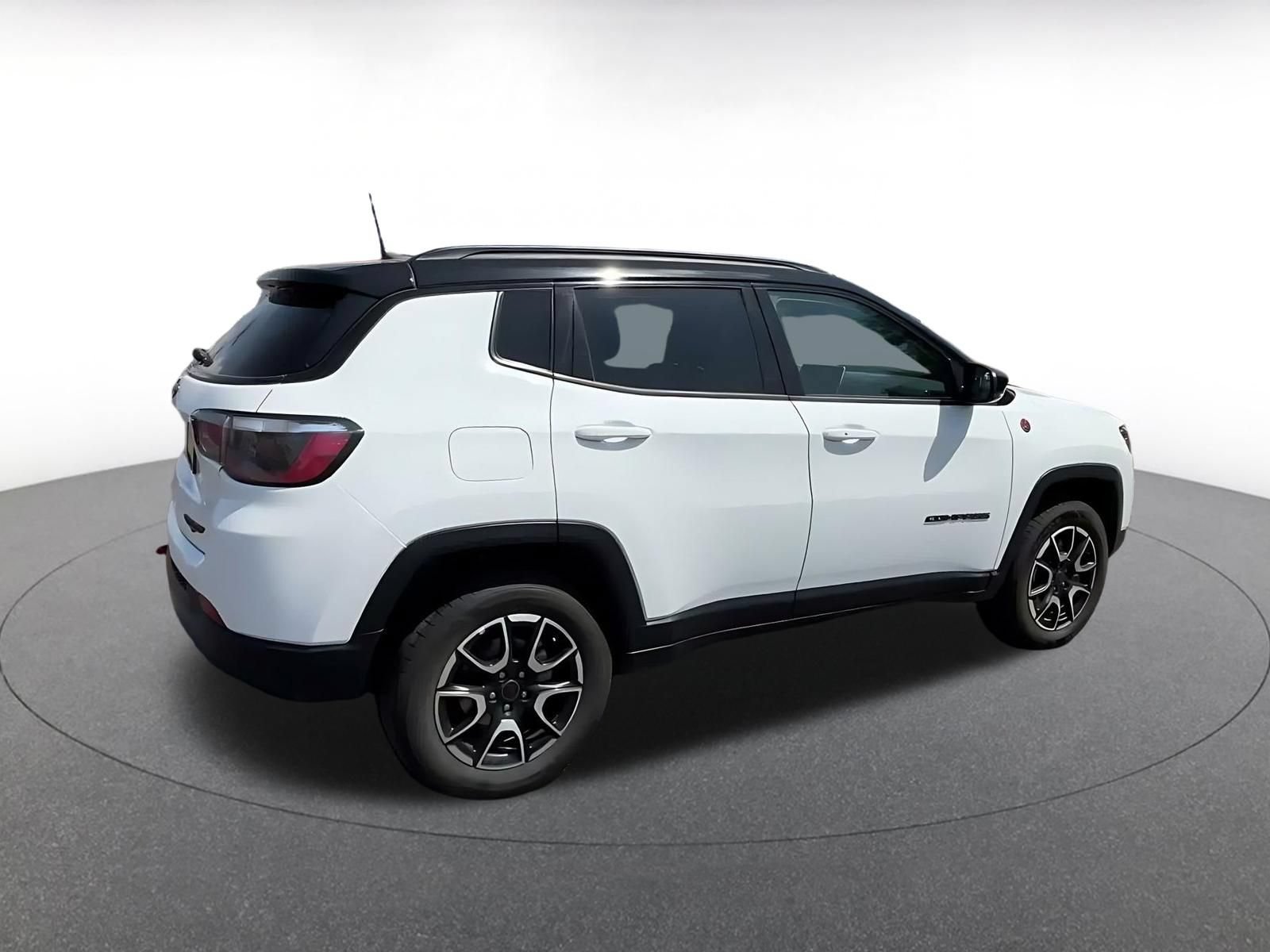 Thumbnail: 2025 Jeep Compass - 11