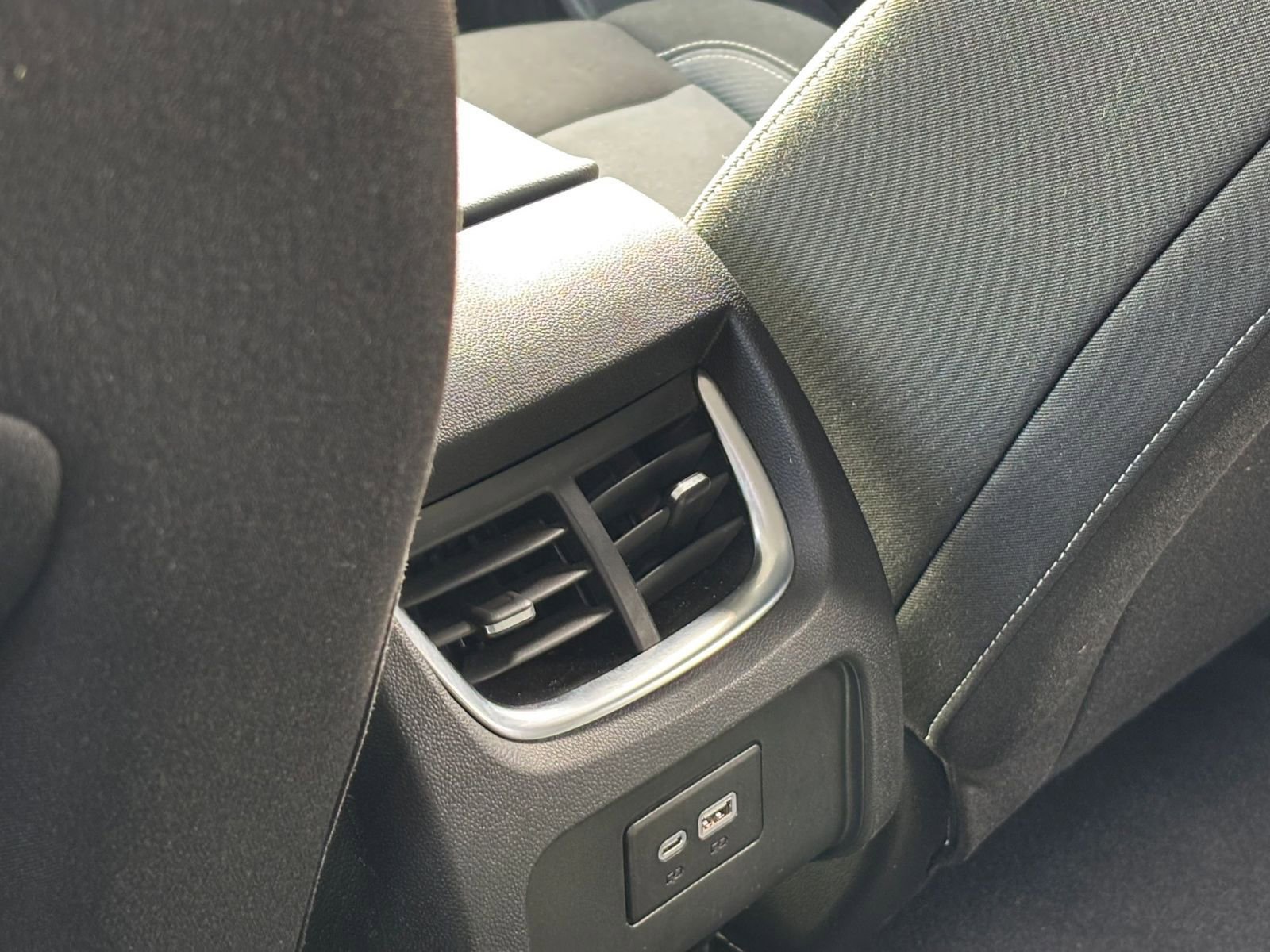 Thumbnail: 2025 Chevrolet Blazer - 24