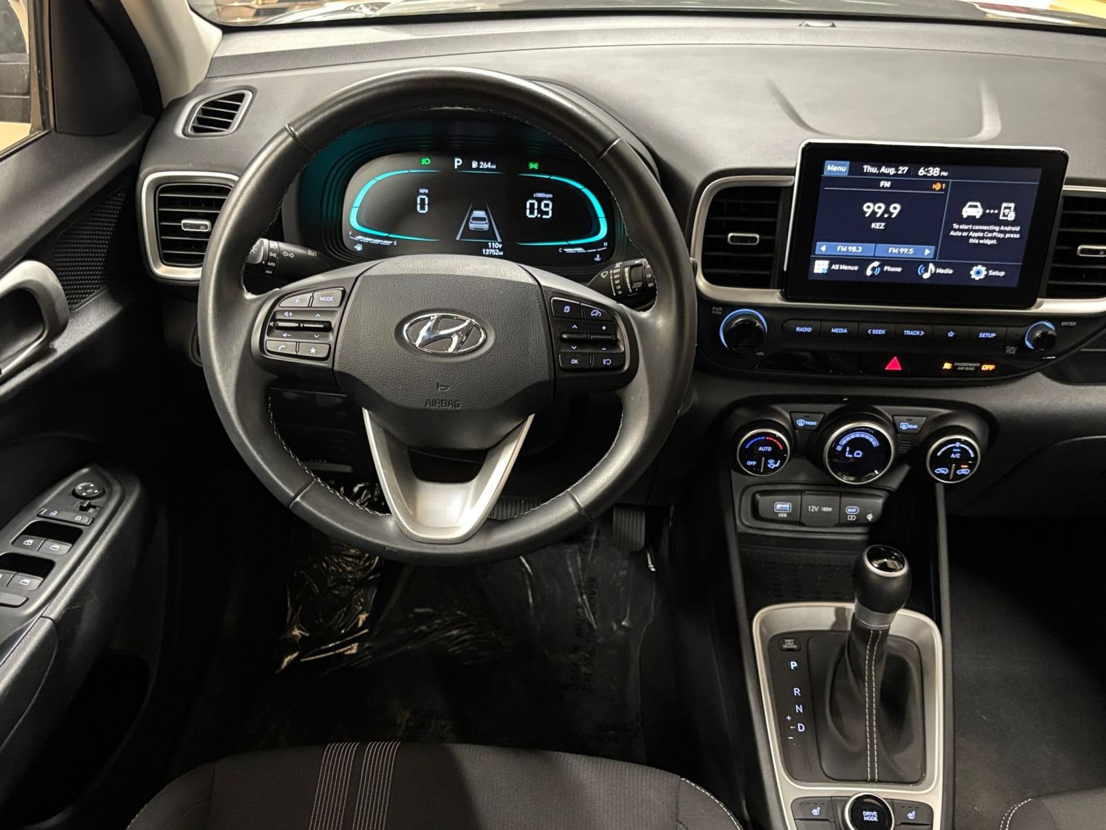 Thumbnail: 2026 Hyundai Venue - 33