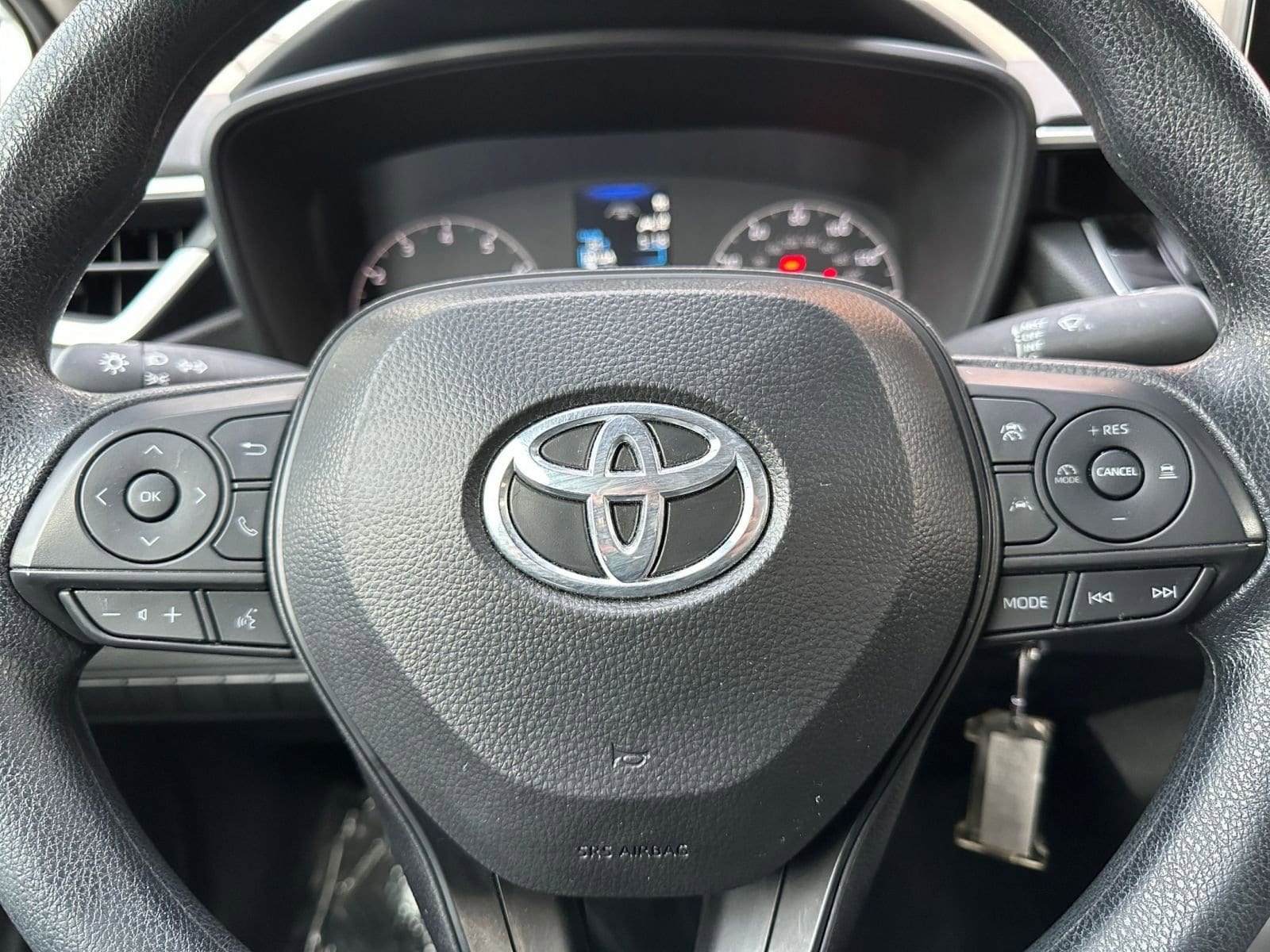 Thumbnail: 2025 Toyota Corolla - 25
