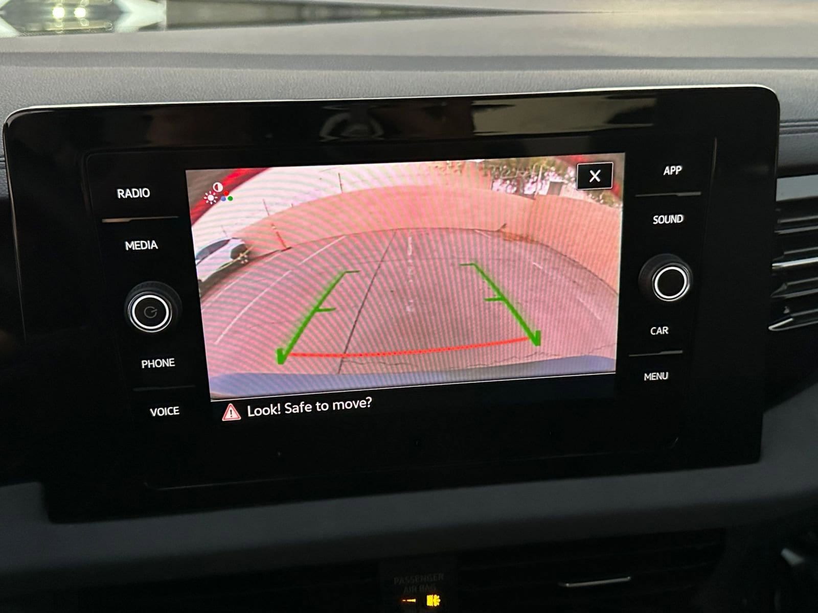 Thumbnail: 2025 Volkswagen Jetta - 17