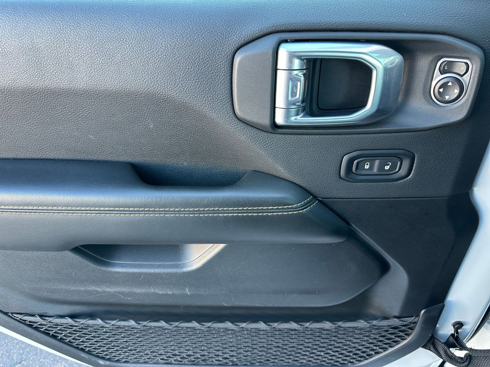 Thumbnail: 2025 Jeep Wrangler - 20