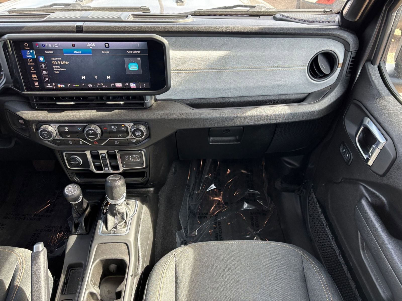 Thumbnail: 2025 Jeep Wrangler - 35