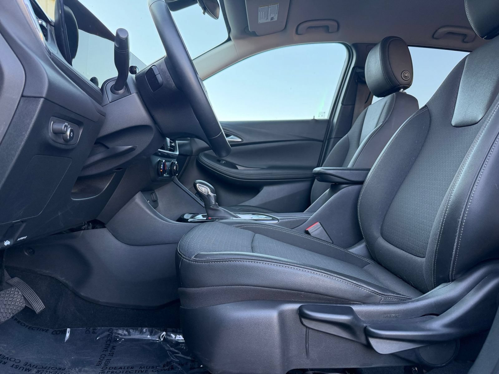 Thumbnail: 2025 Buick Encore GX - 25