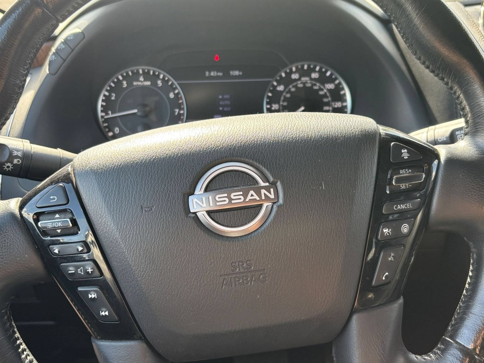 Thumbnail: 2023 Nissan Armada - 30