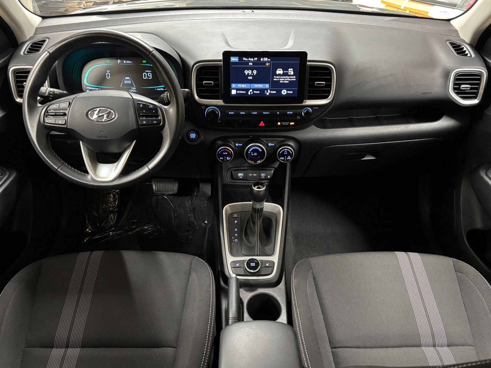 Thumbnail: 2026 Hyundai Venue - 32